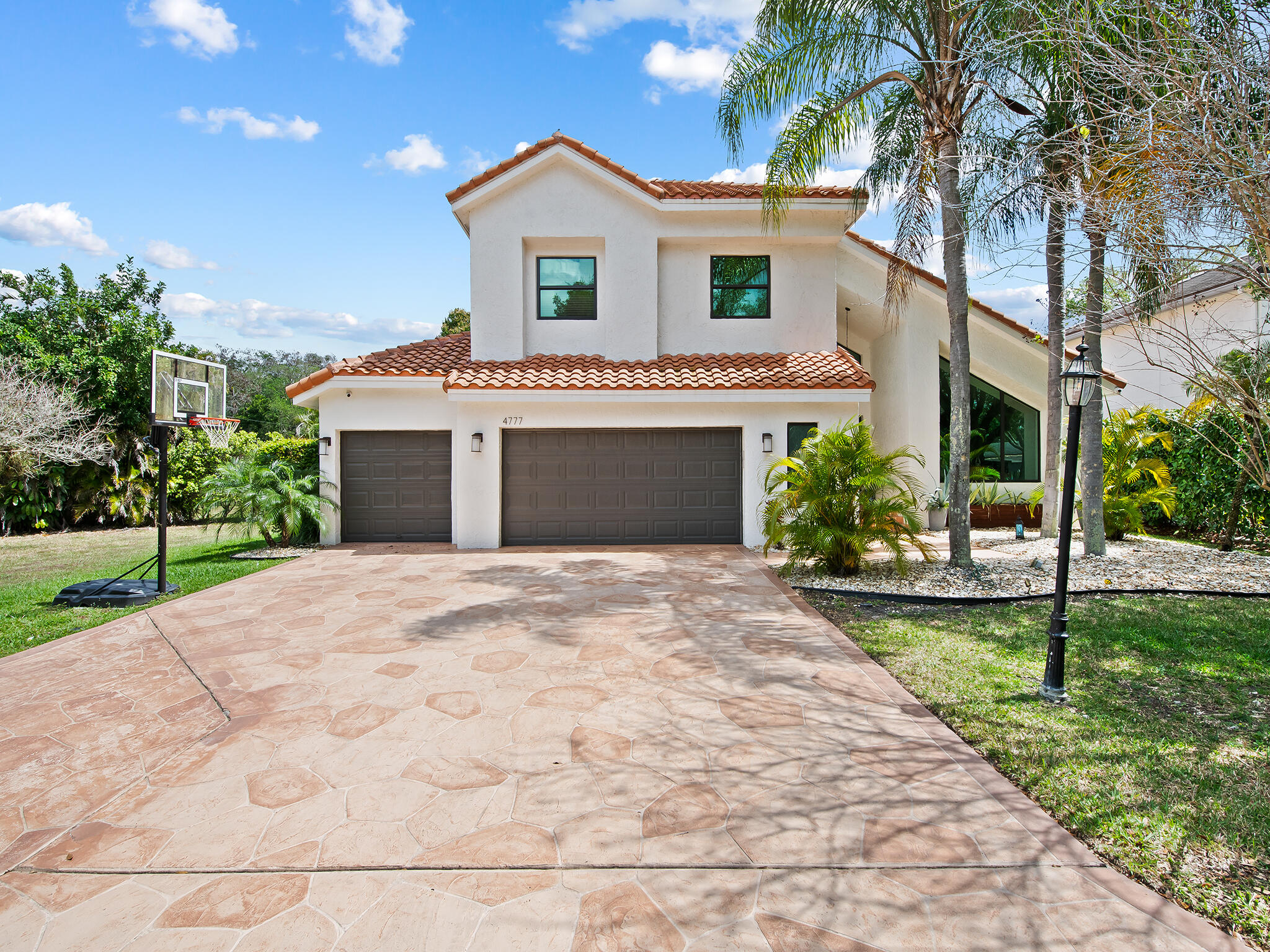 4777 Chardonnay Drive