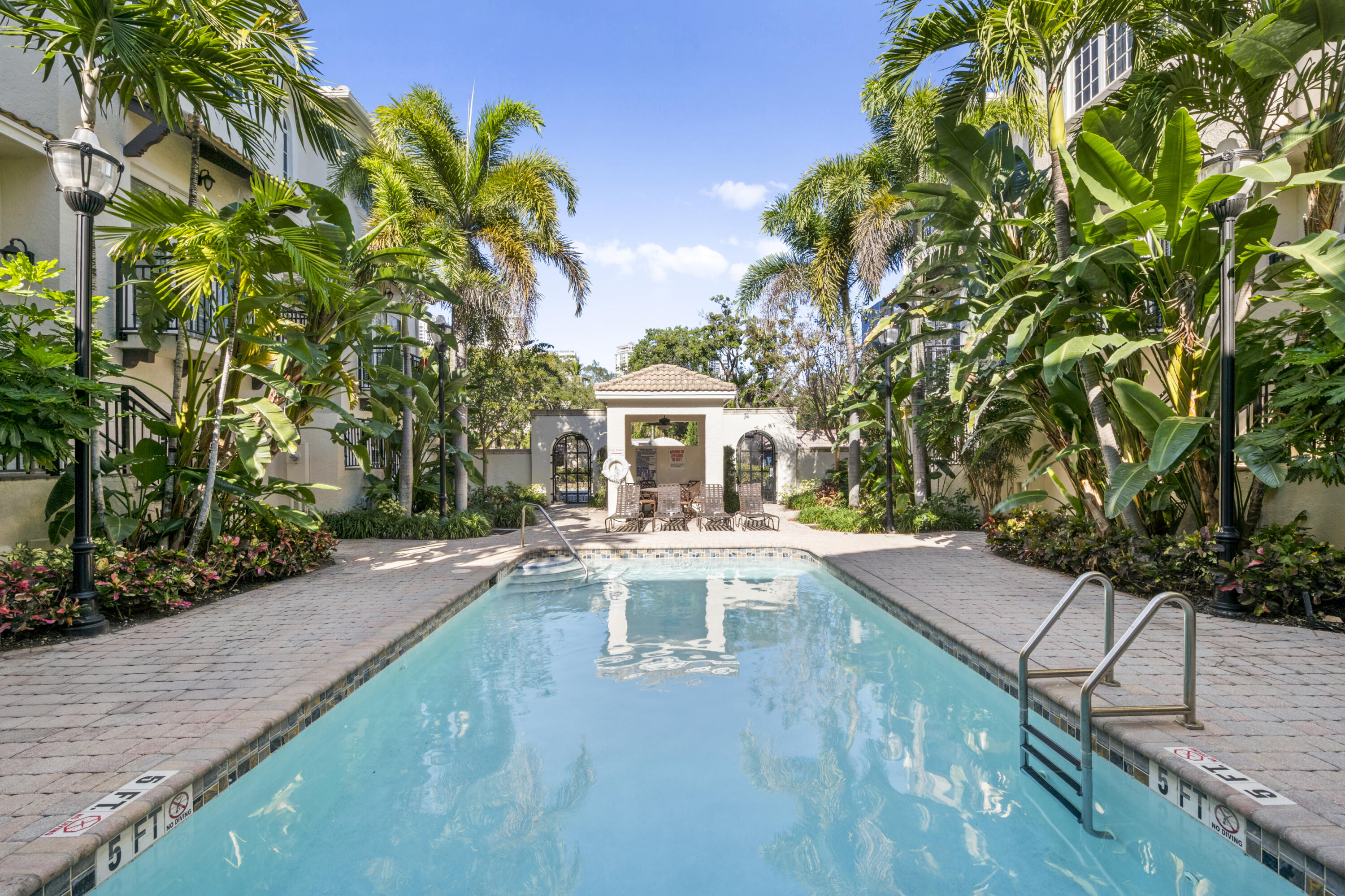 504 SE 7th Street