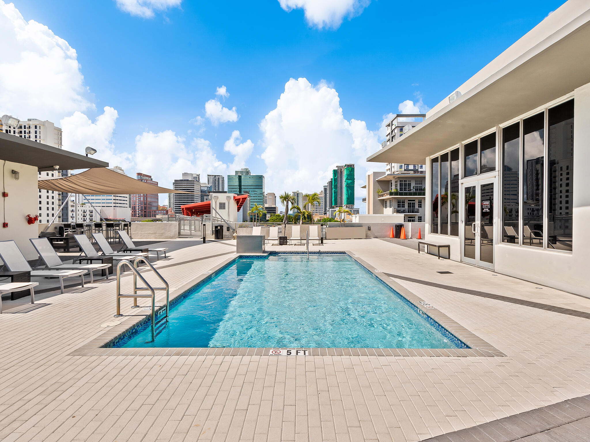 434 NW 1st Avenue 305