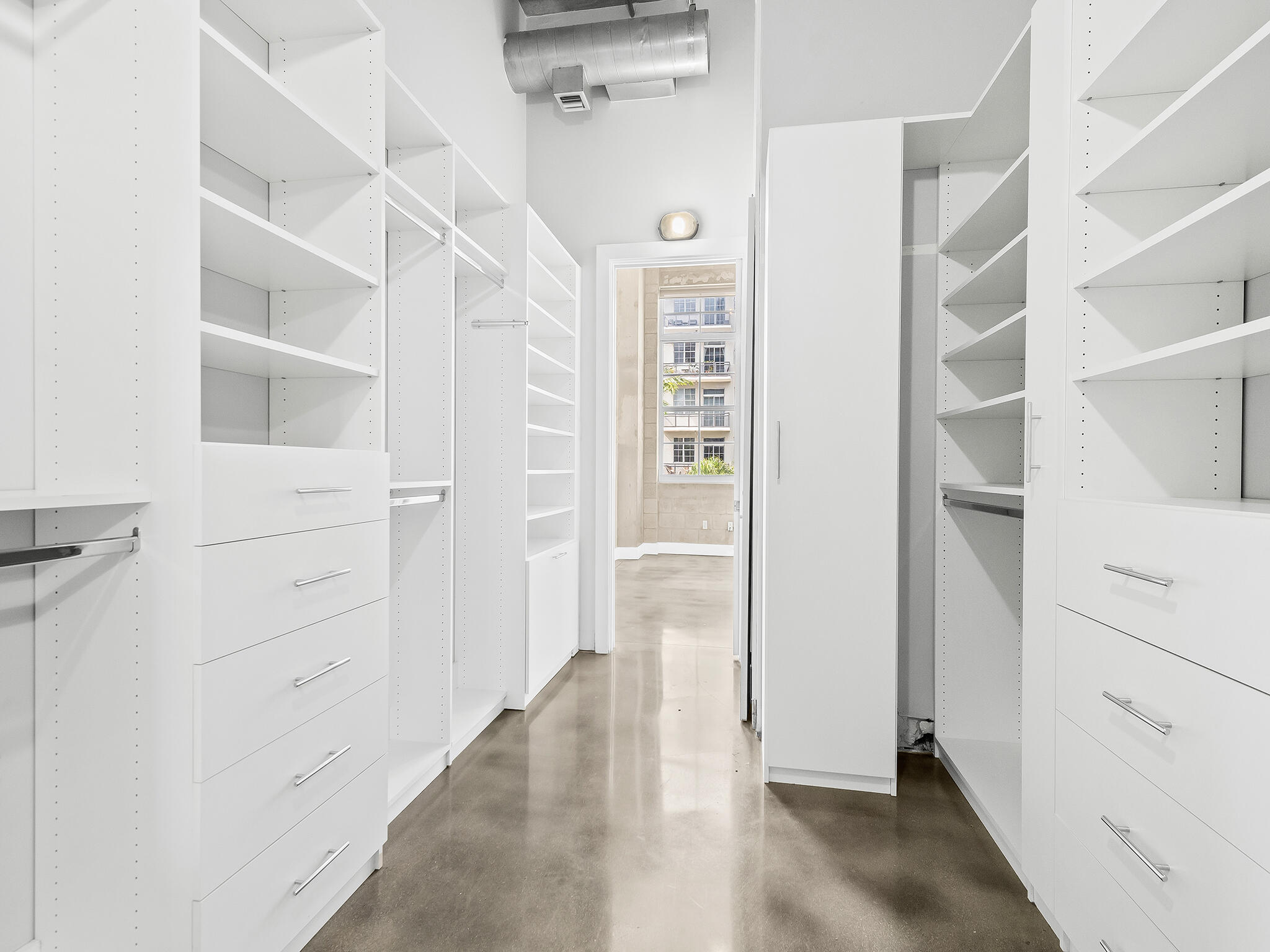 434 NW 1st Avenue 305