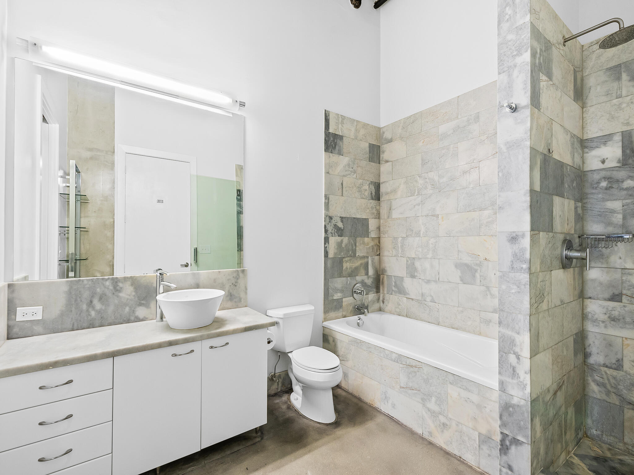 434 NW 1st Avenue 305