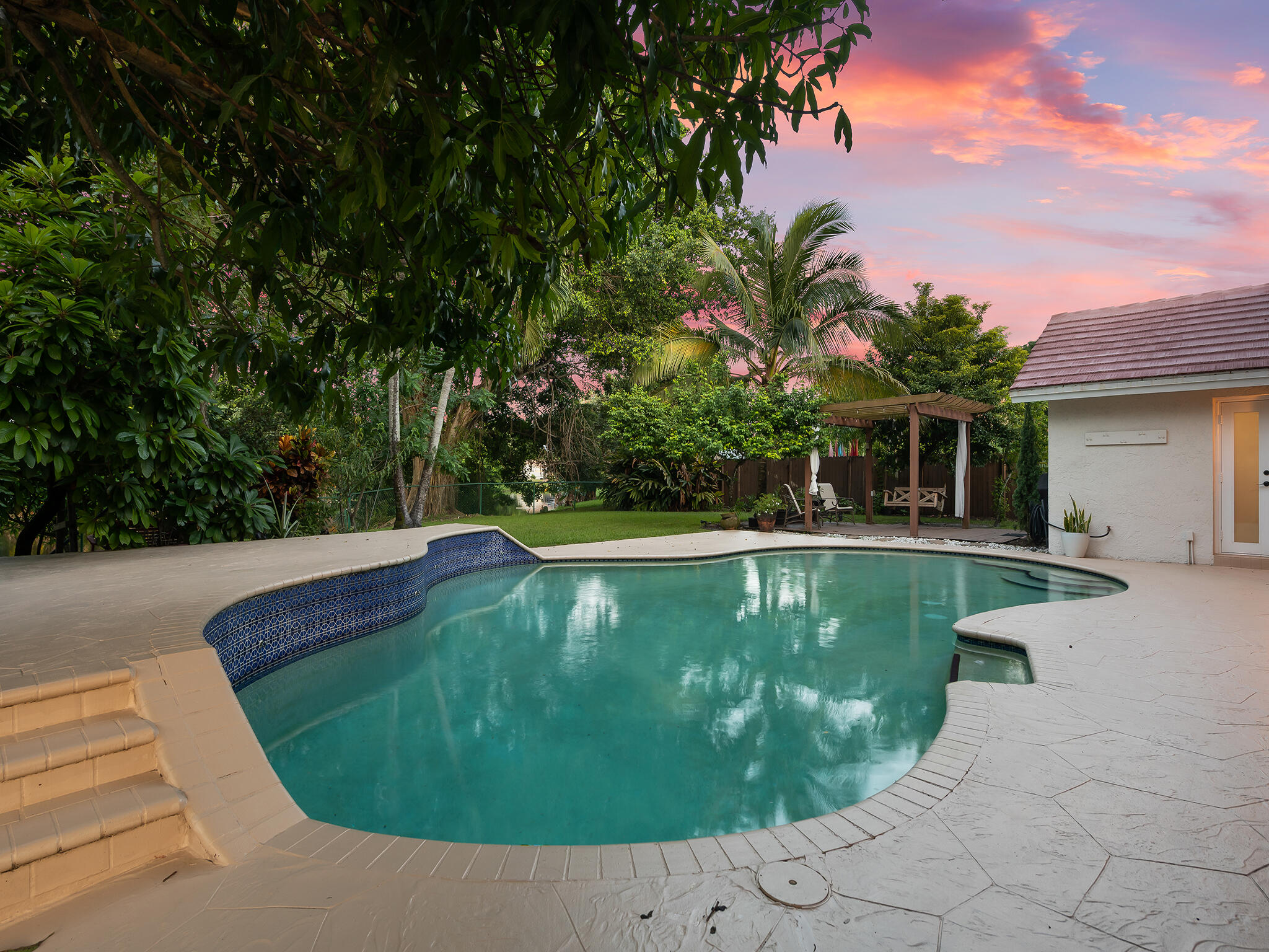 875 NW 83rd Drive