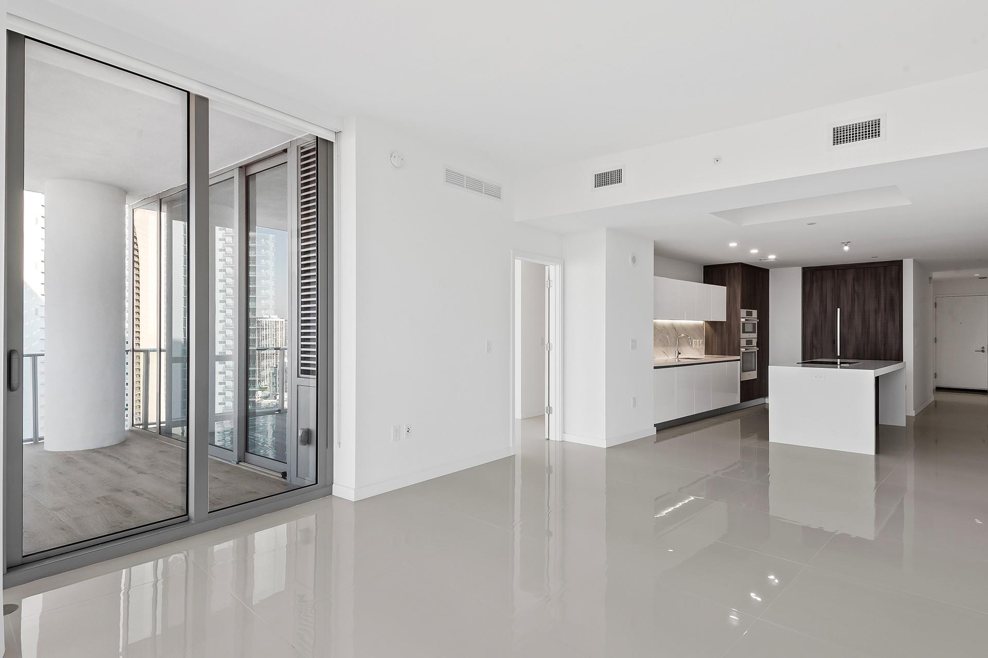 851 NE 1st Ave 3901