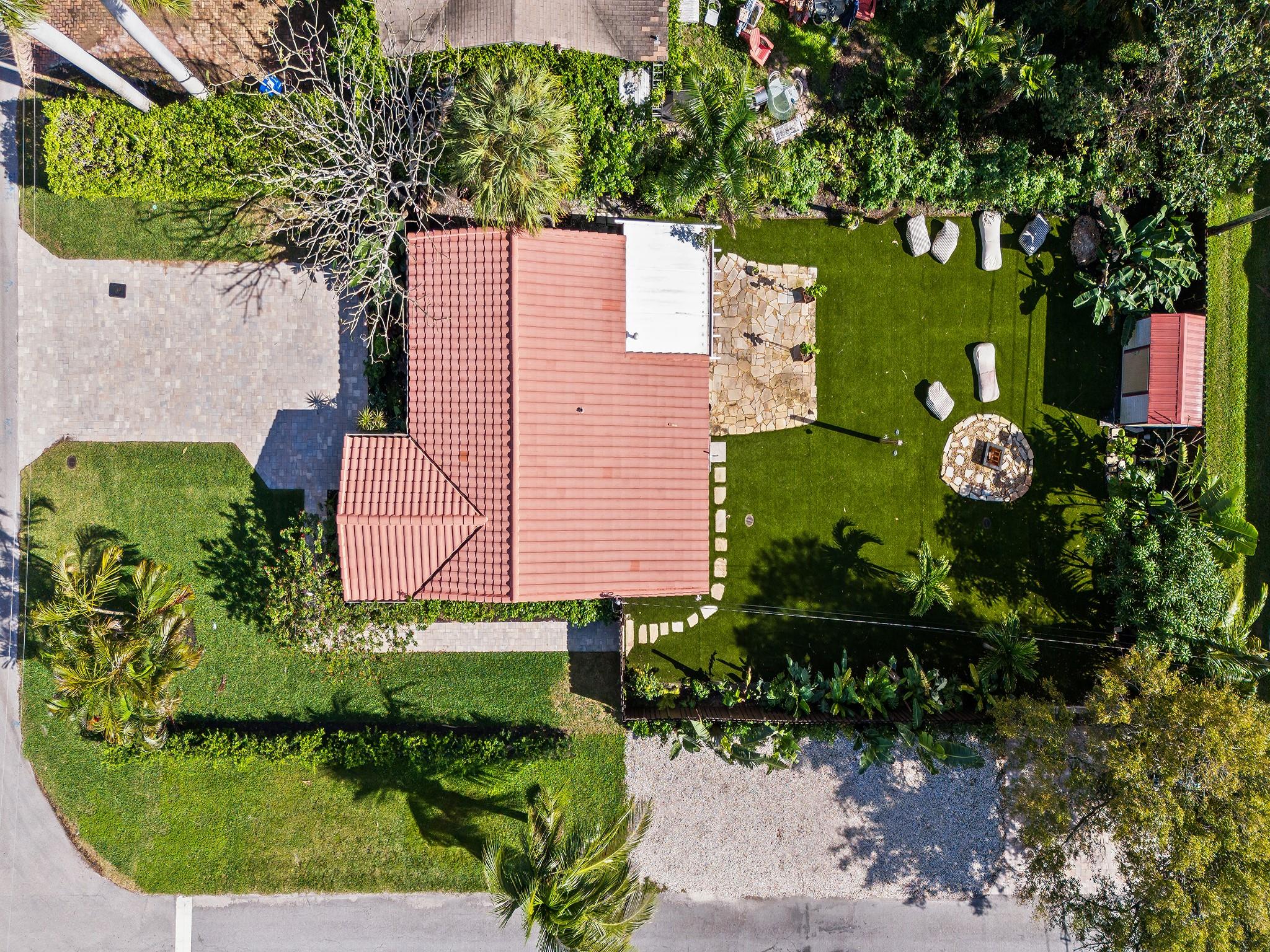520 SW 12th Ct