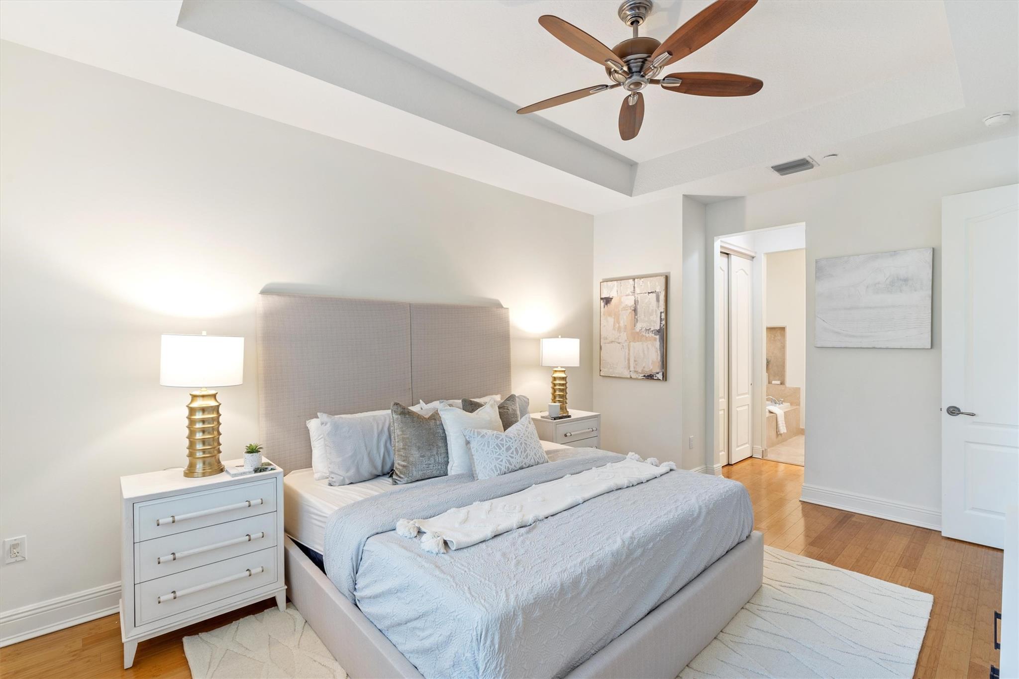 506 SE 7th St 306