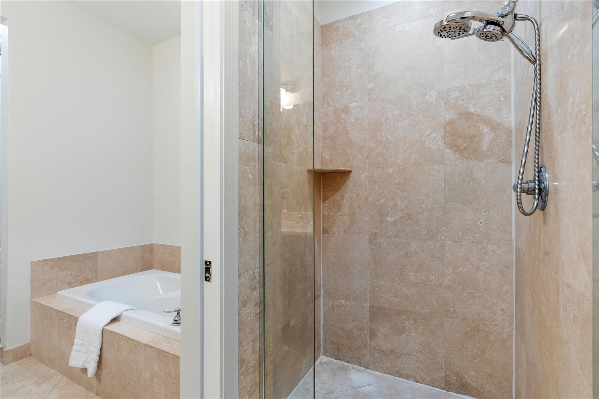506 SE 7th St 306