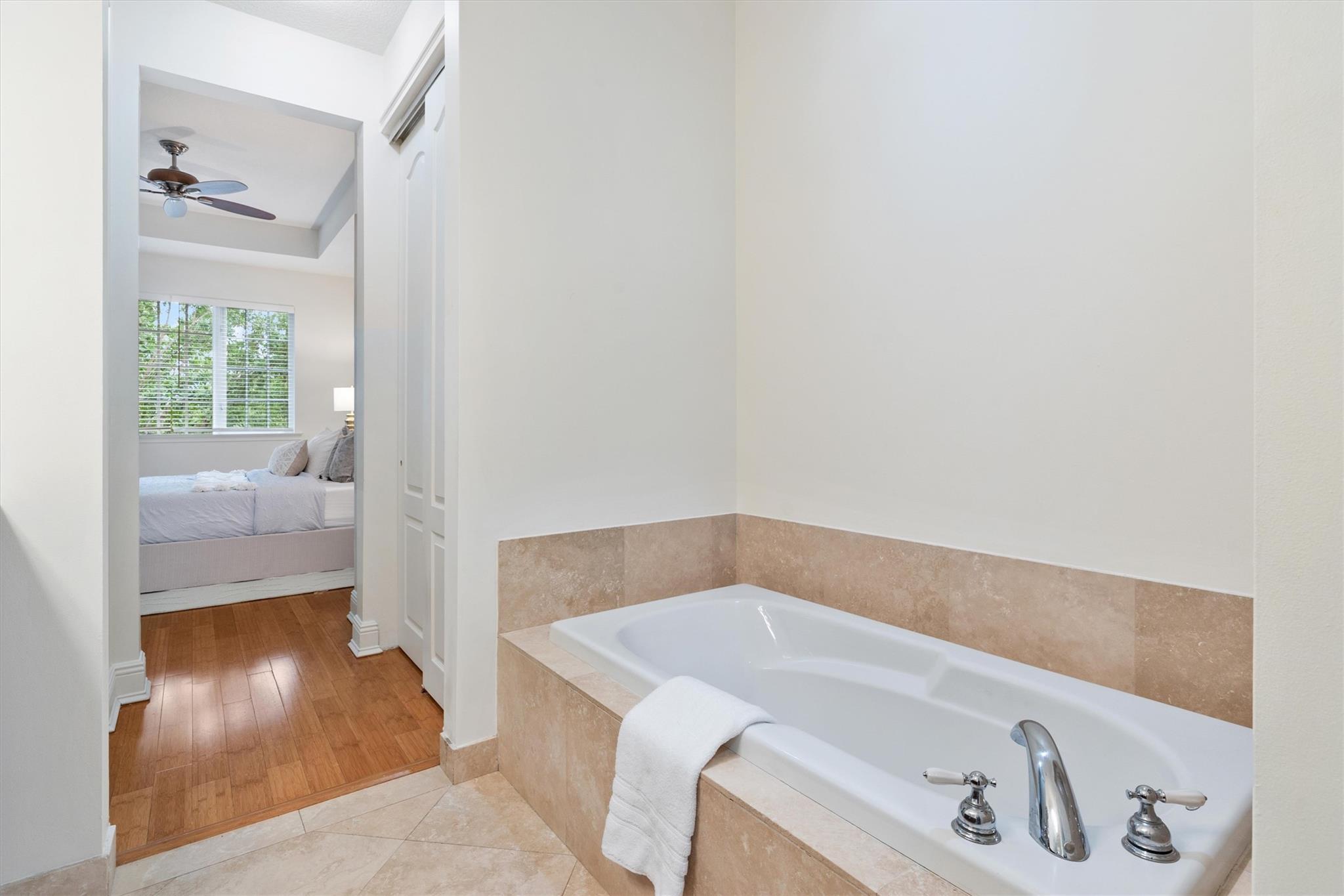 506 SE 7th St 306