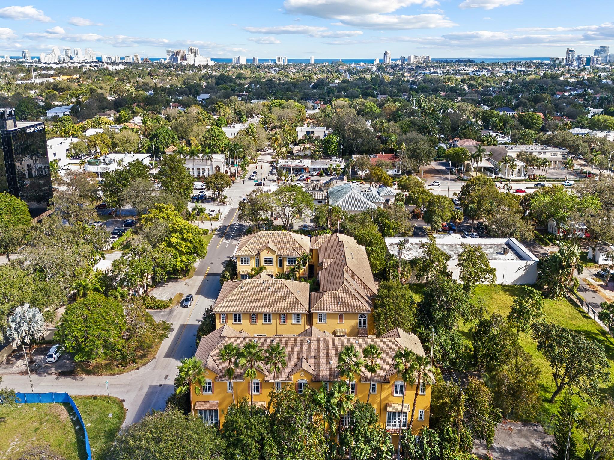 500 SE 7th St 102