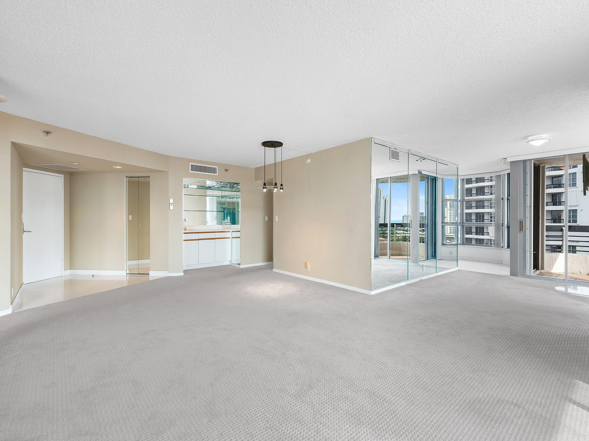 19101 Mystic Pointe Dr 1208