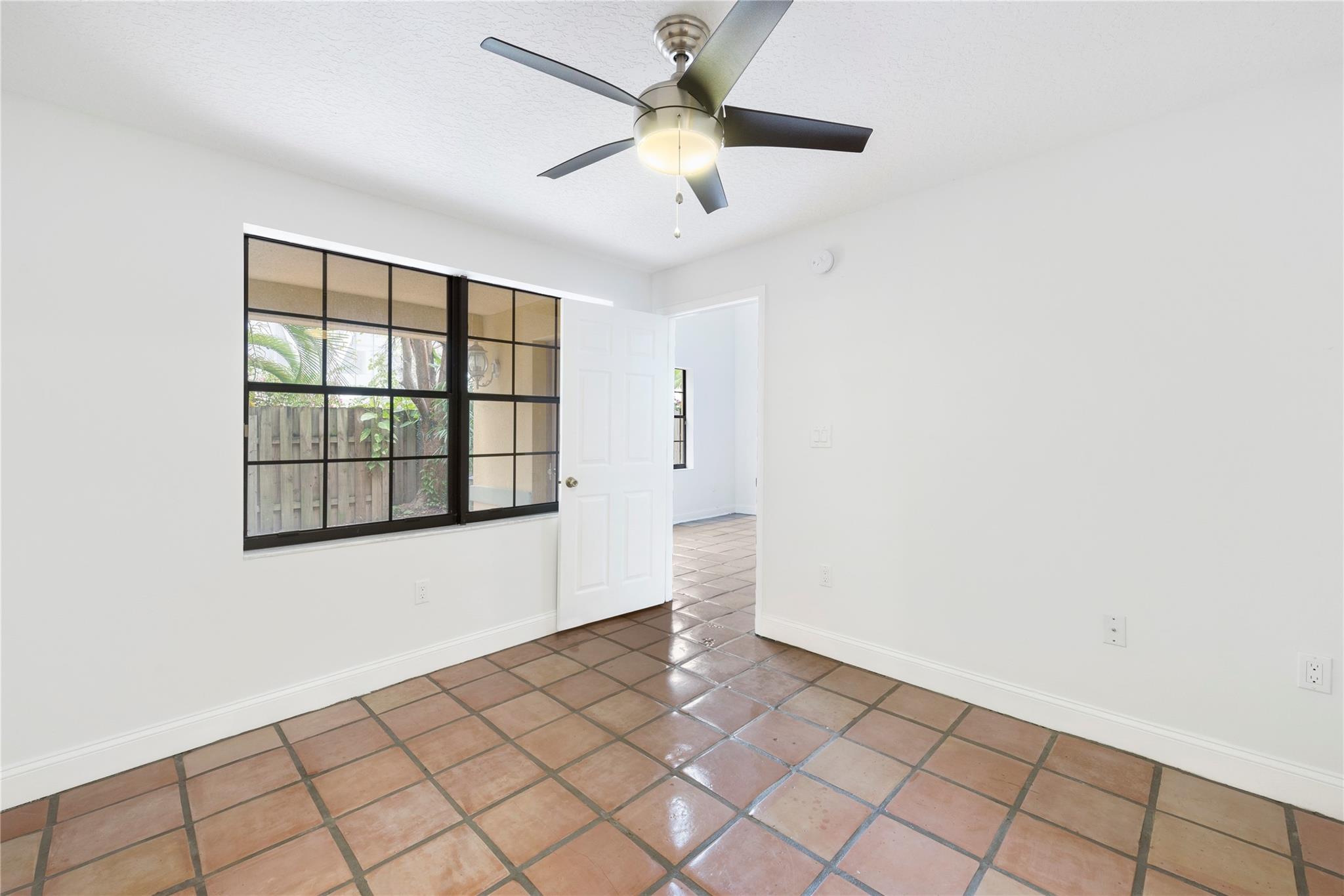 222 City View Dr