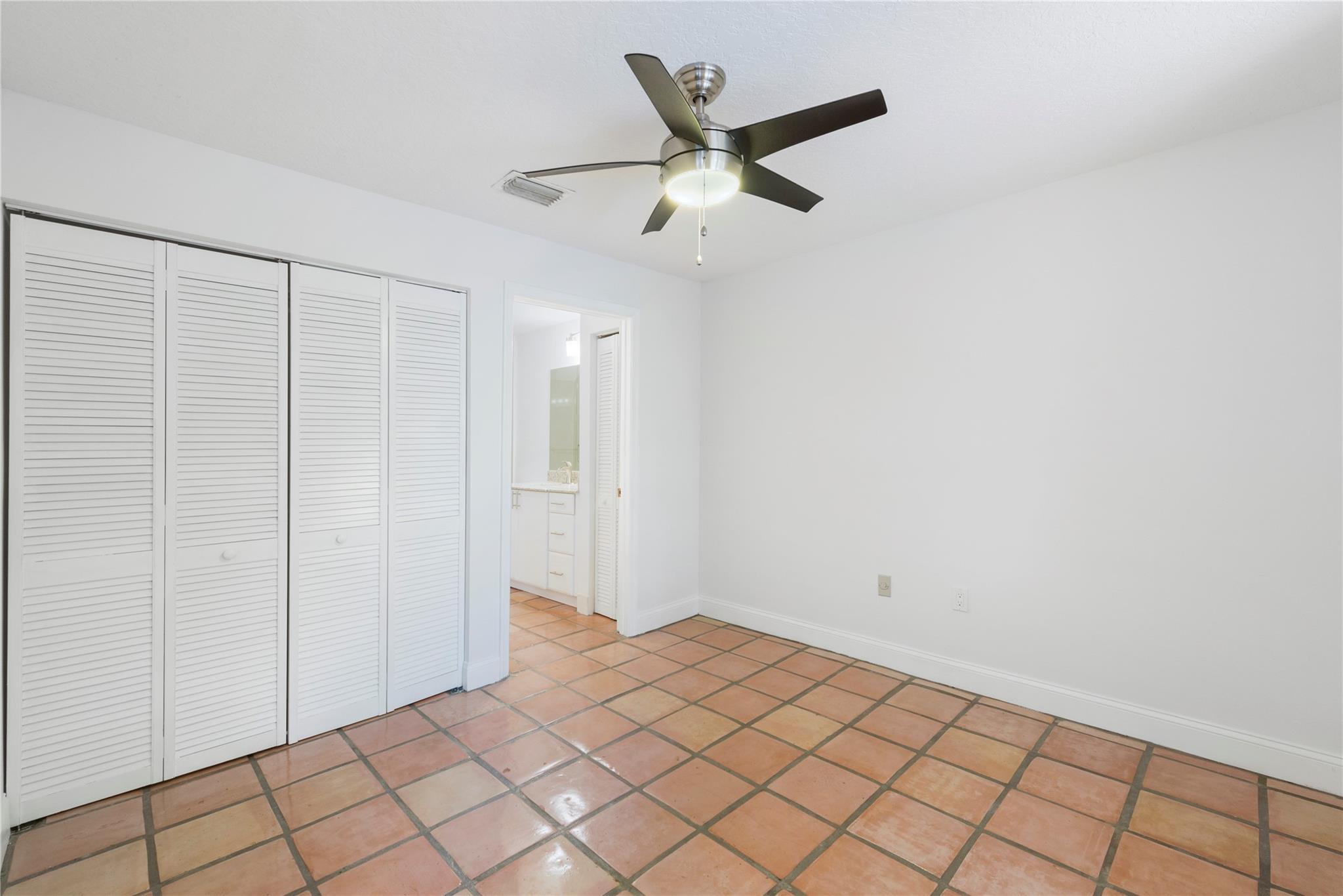 222 City View Dr