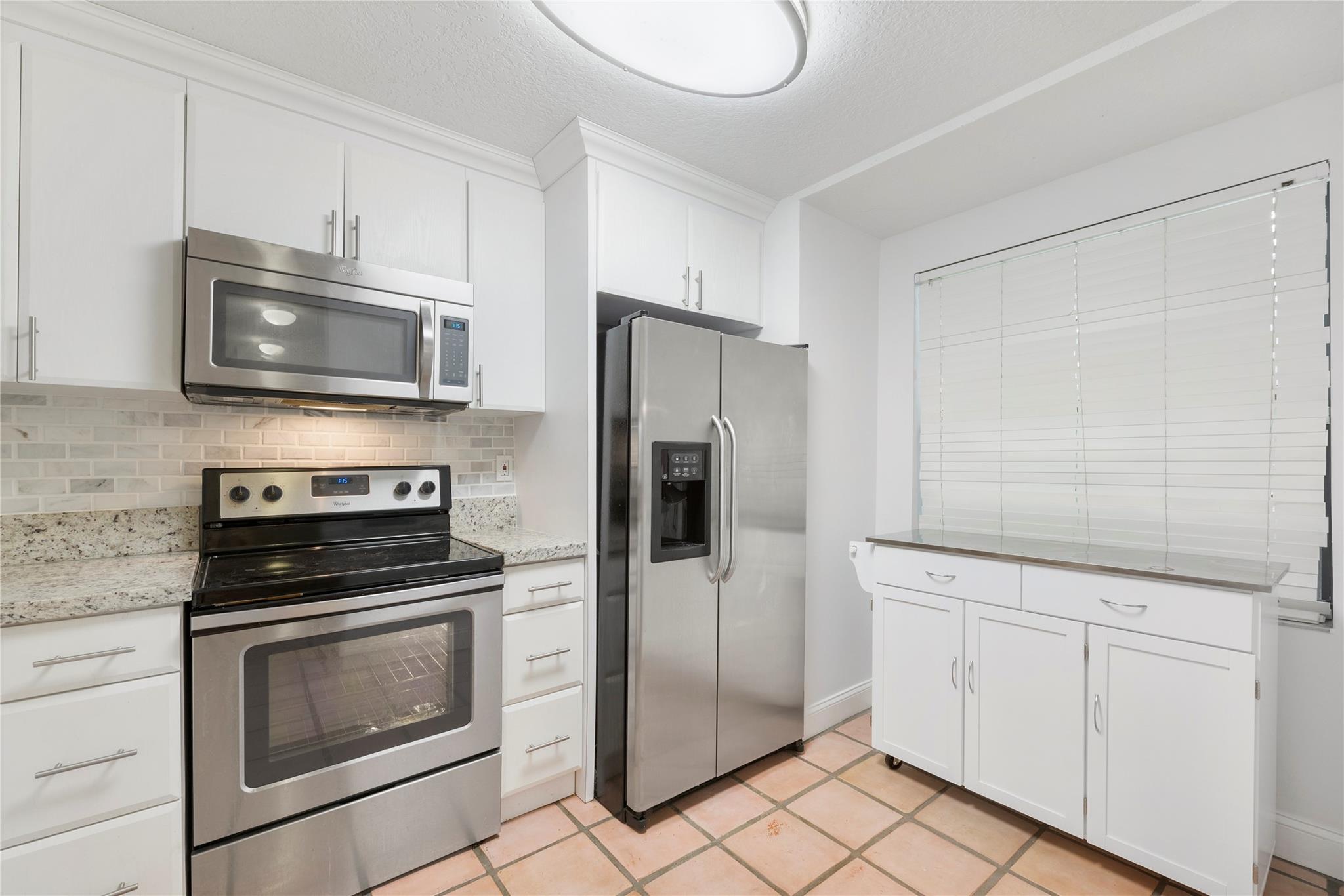 222 City View Dr