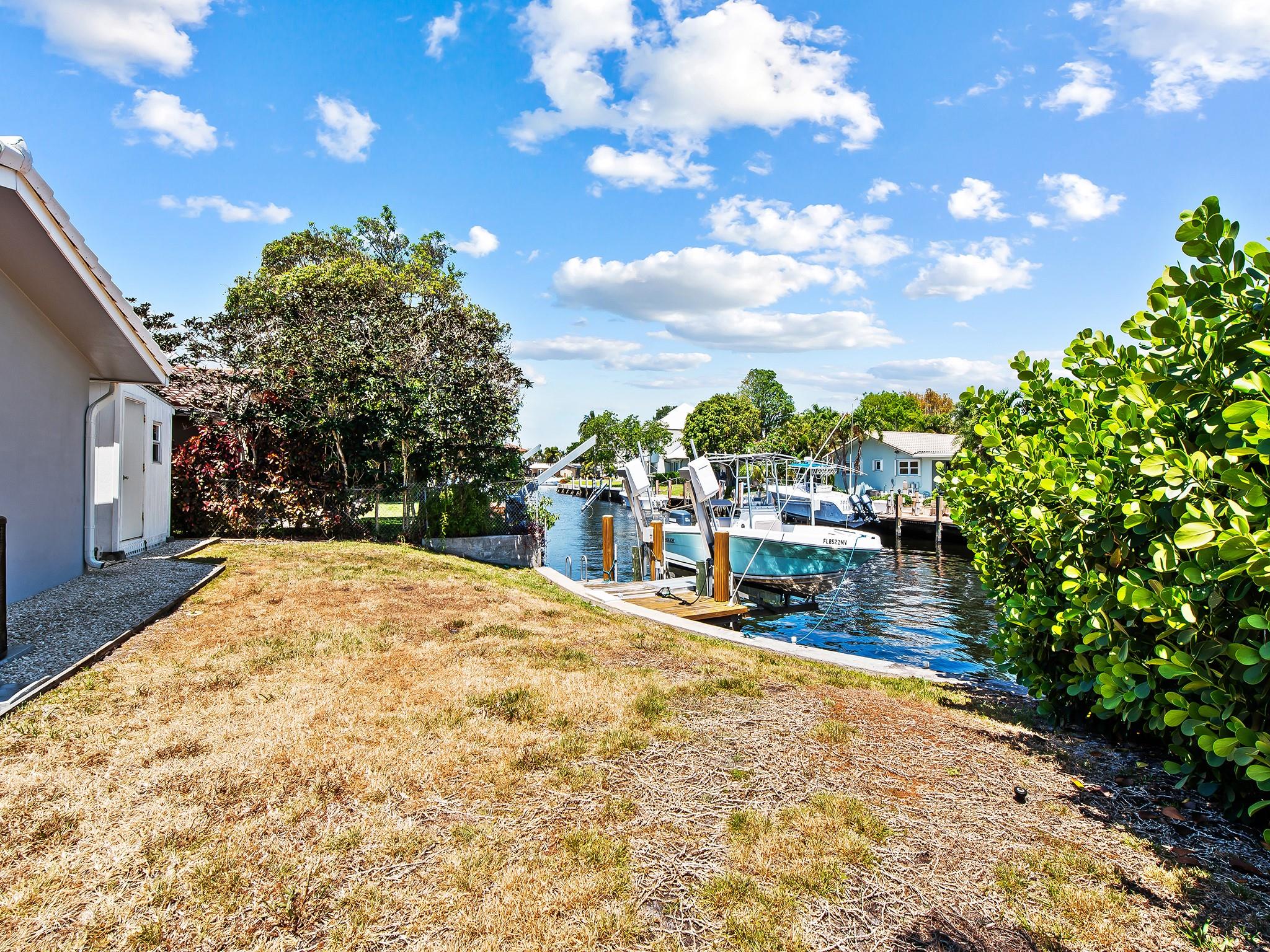 591 SE 12th Ct
