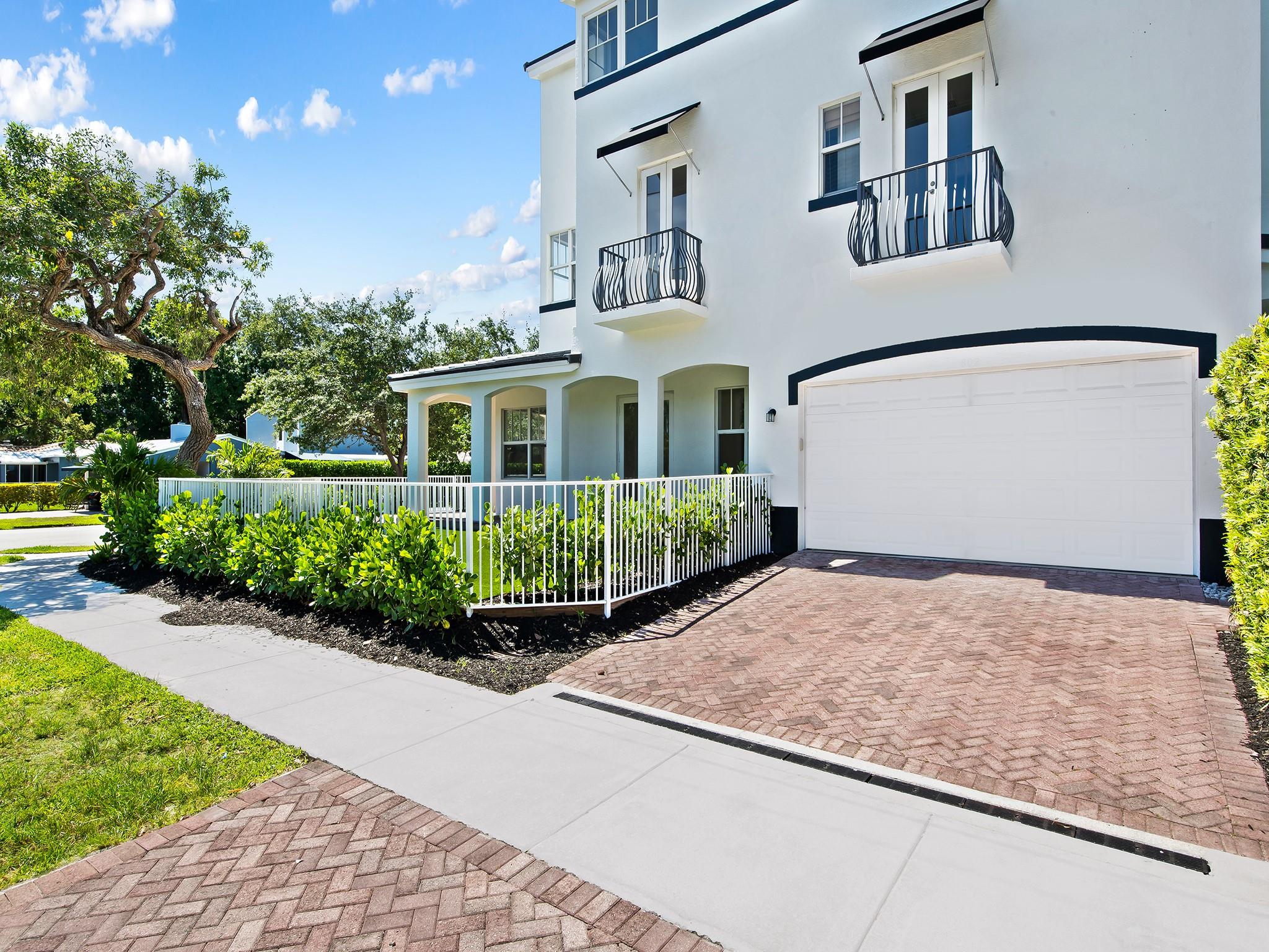 802 SW 13th St 802