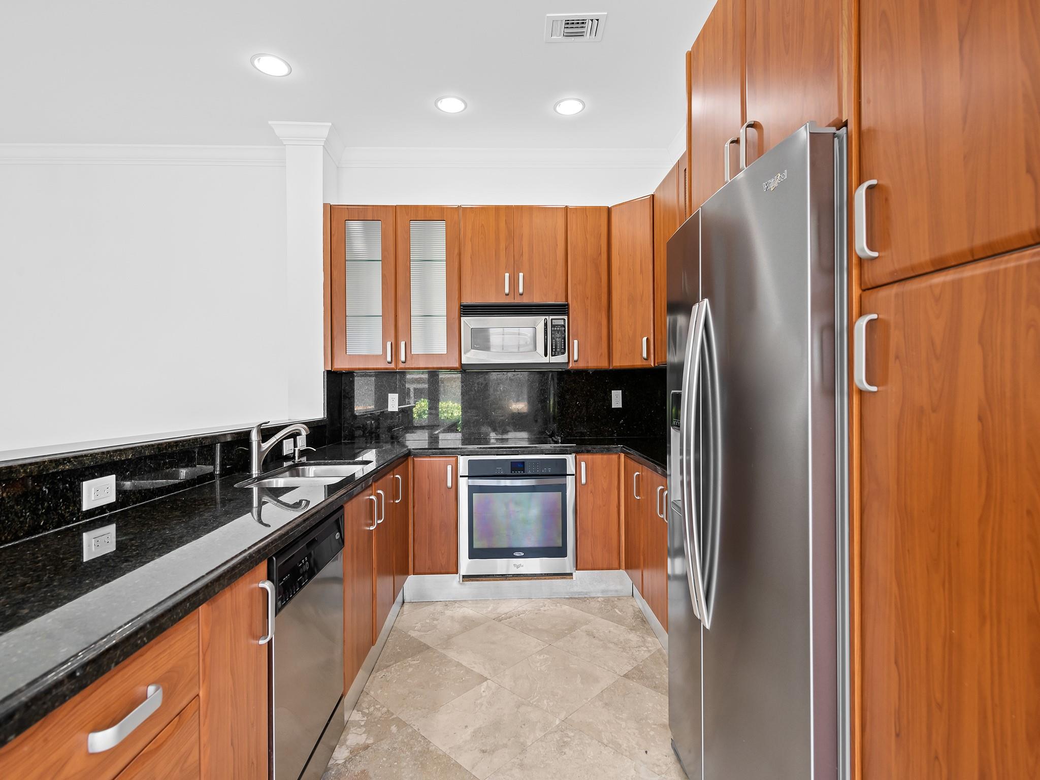 802 SW 13th St 802