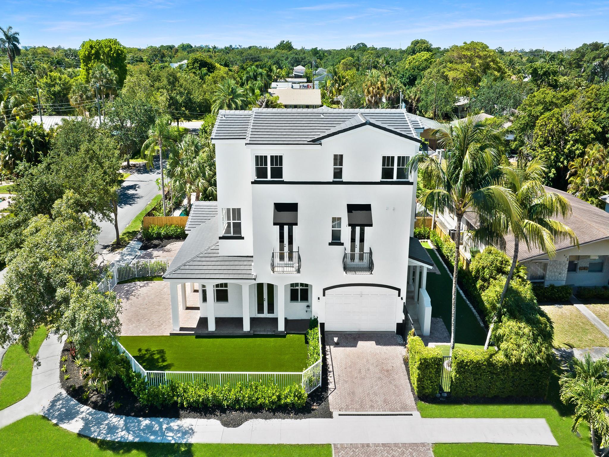 802 SW 13th St 802