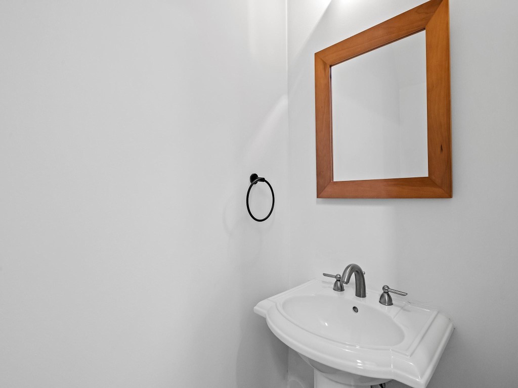 1301 SW 8th Ave 1301