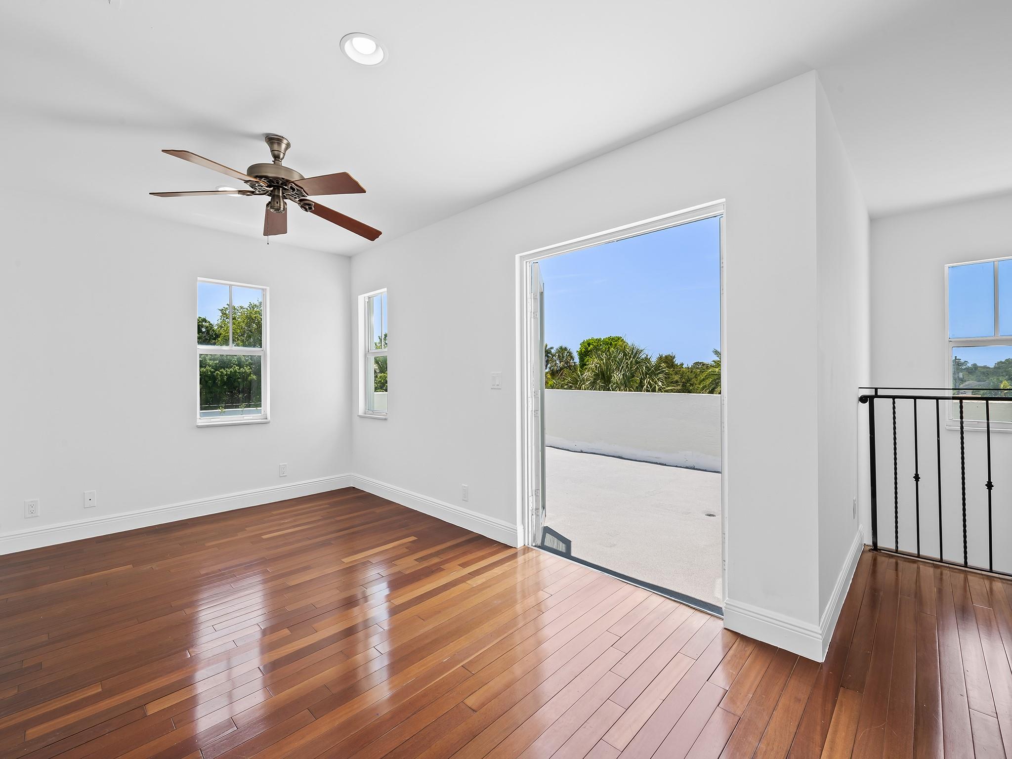 1301 SW 8th Ave 1301
