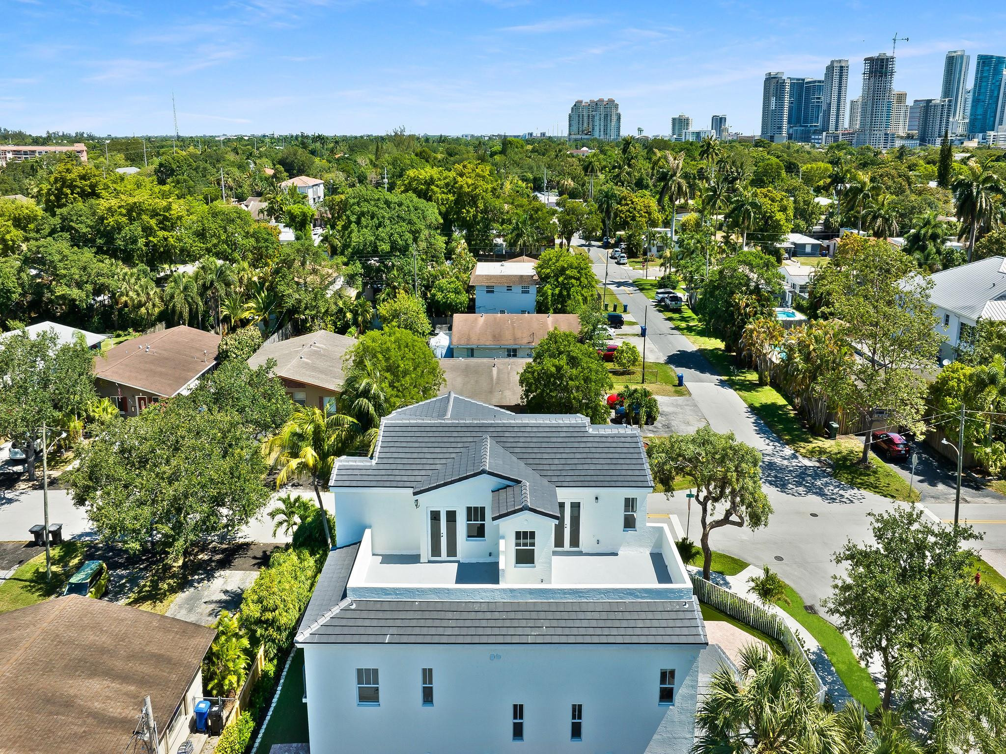 1301 SW 8th Ave 1301