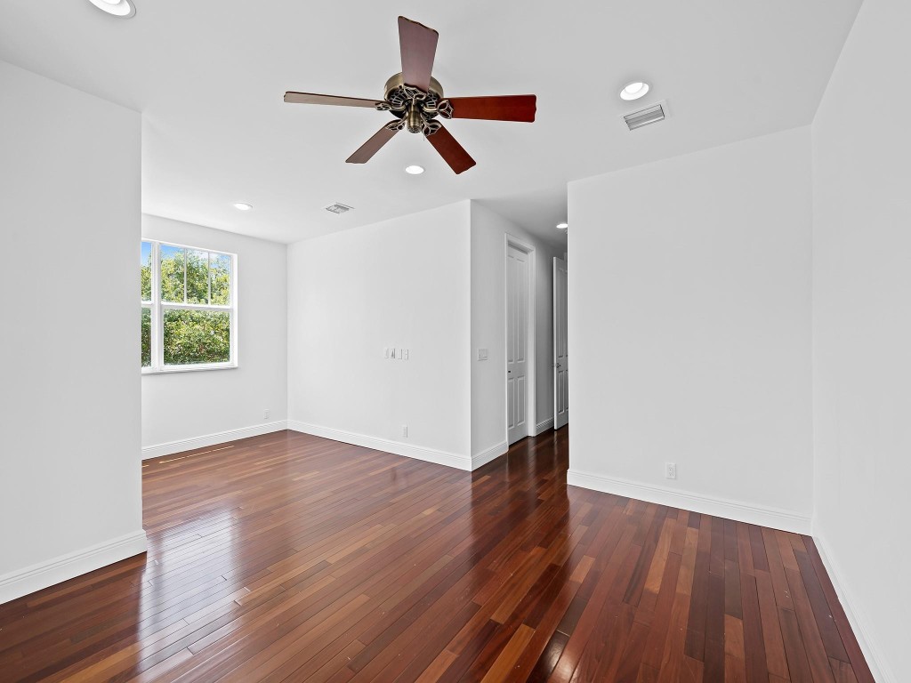 1301 SW 8th Ave 1301