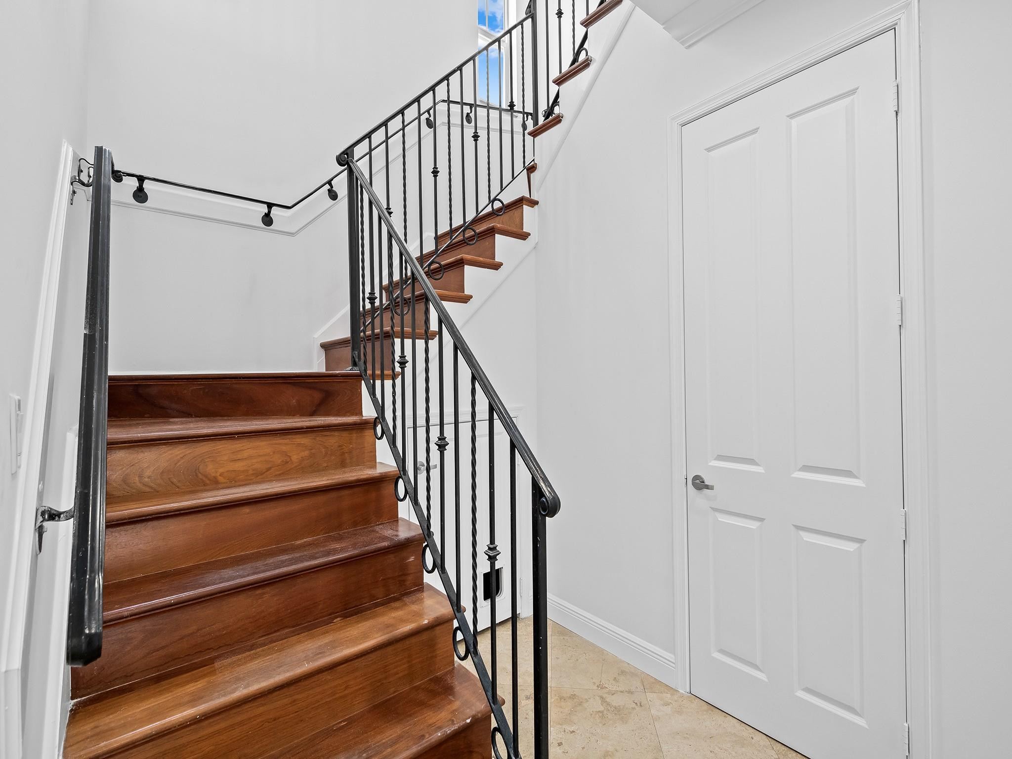 1301 SW 8th Ave 1301