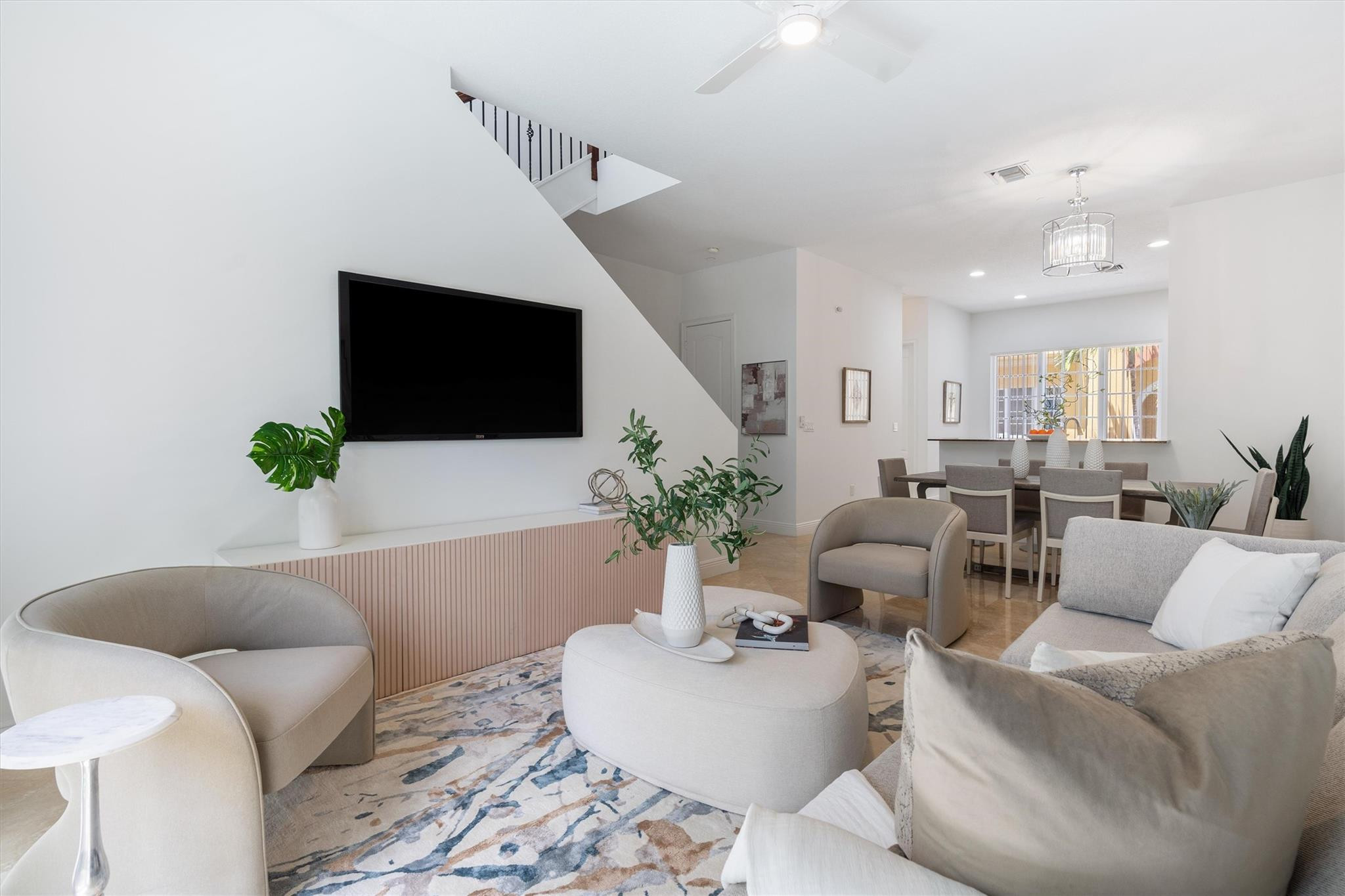 504 S 7th St 203