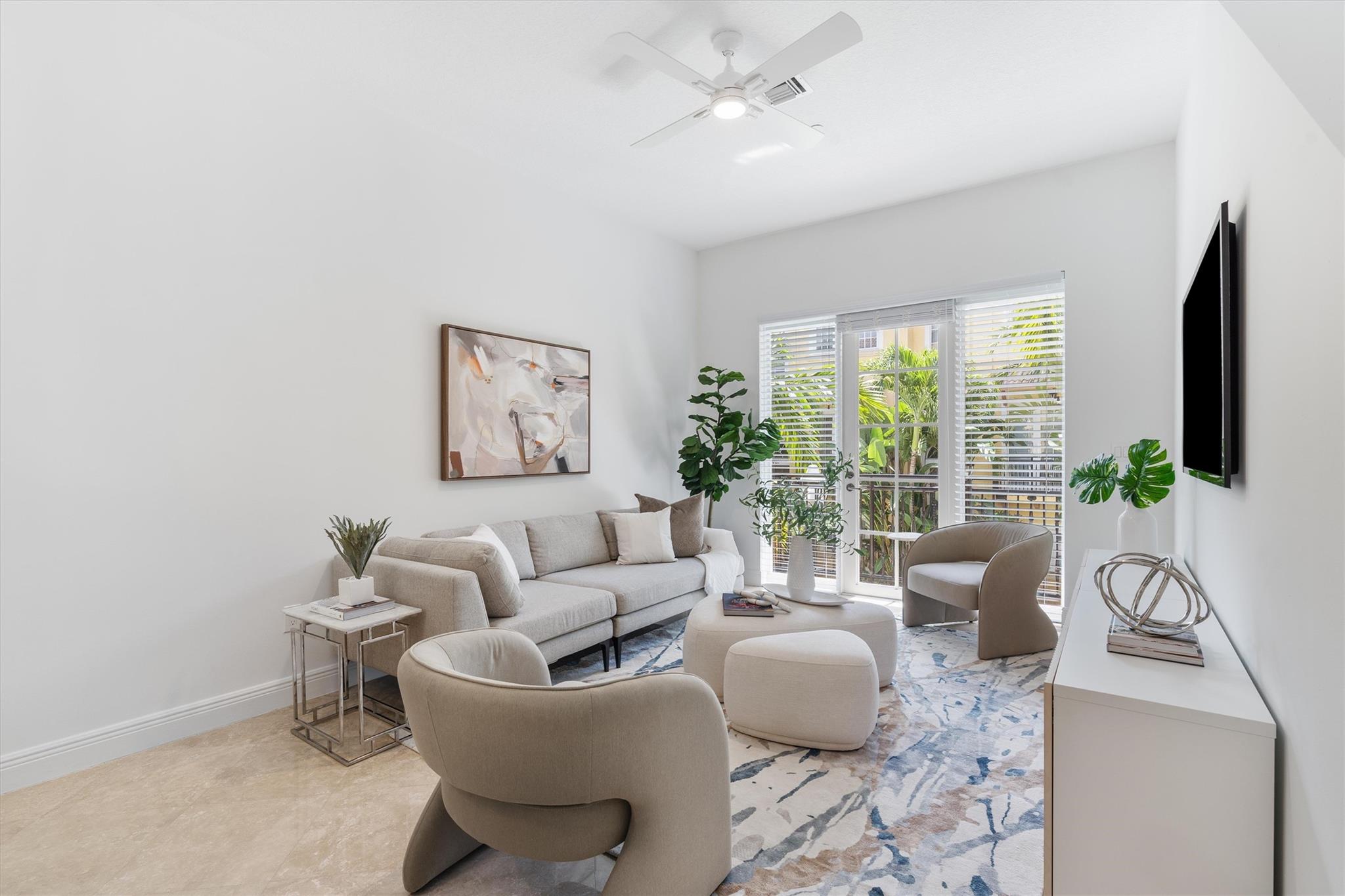 504 S 7th St 203