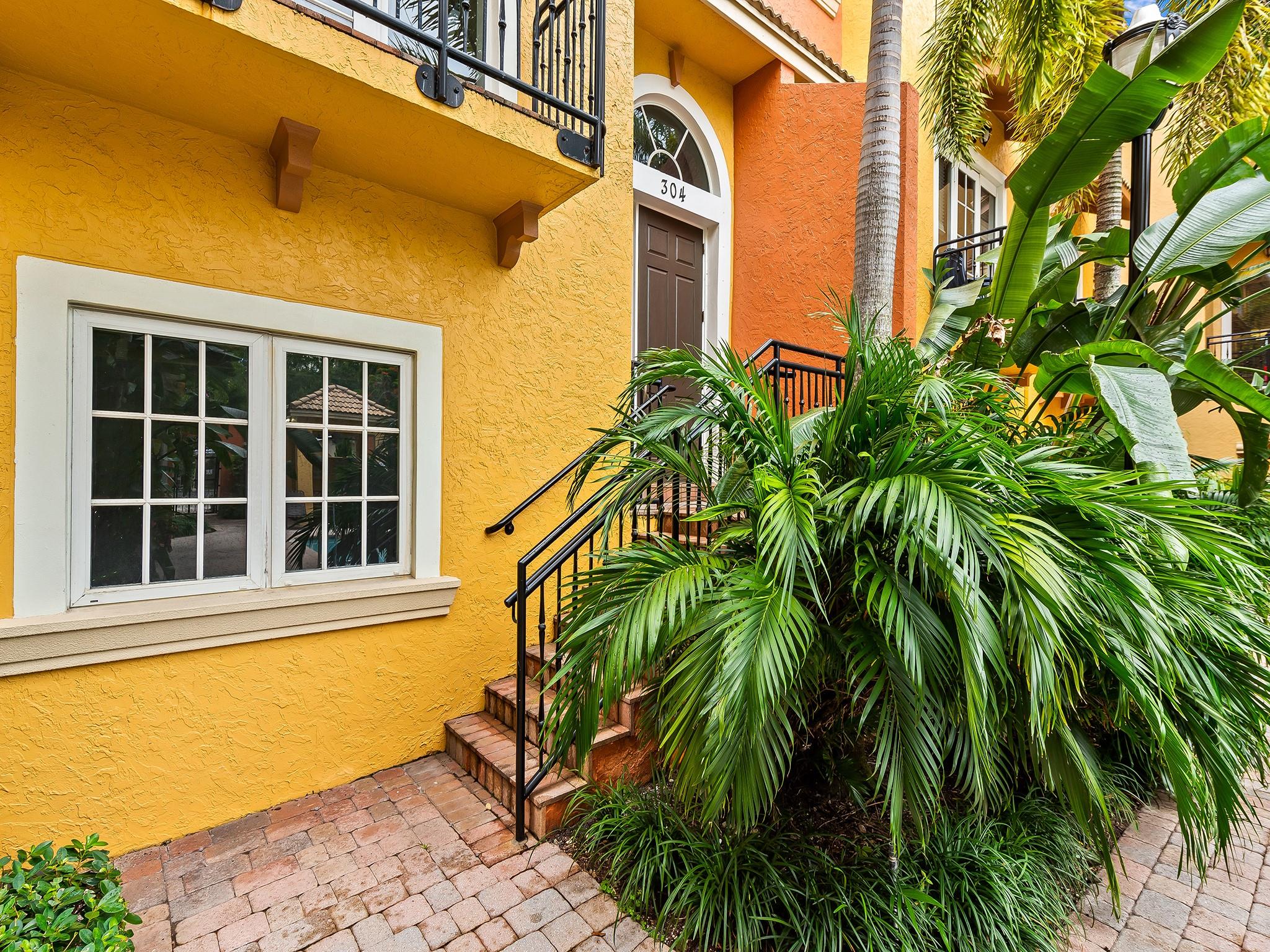 504 S 7th St 203