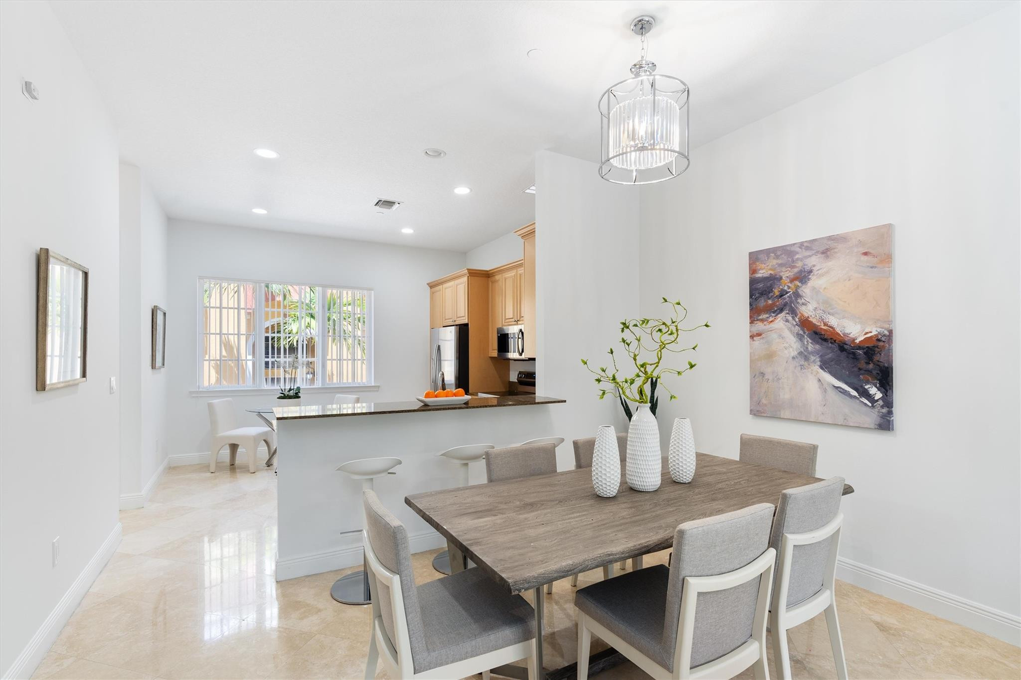 504 S 7th St 203