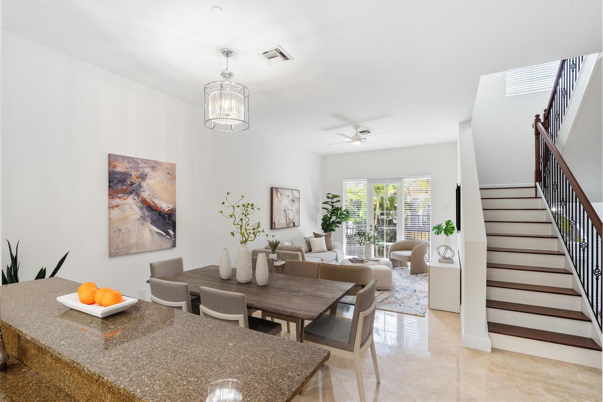 504 S 7th St 203