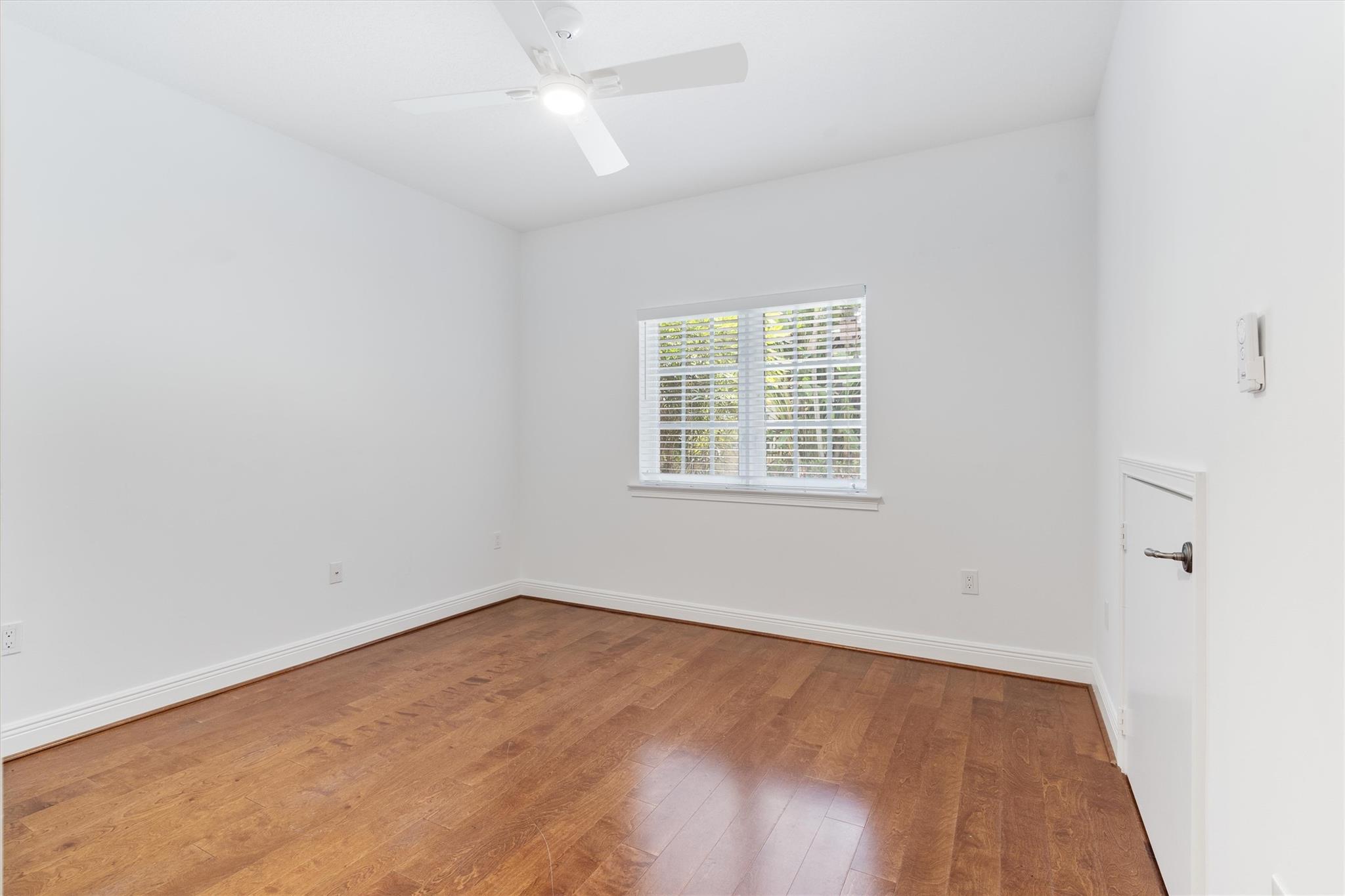 504 S 7th St 203