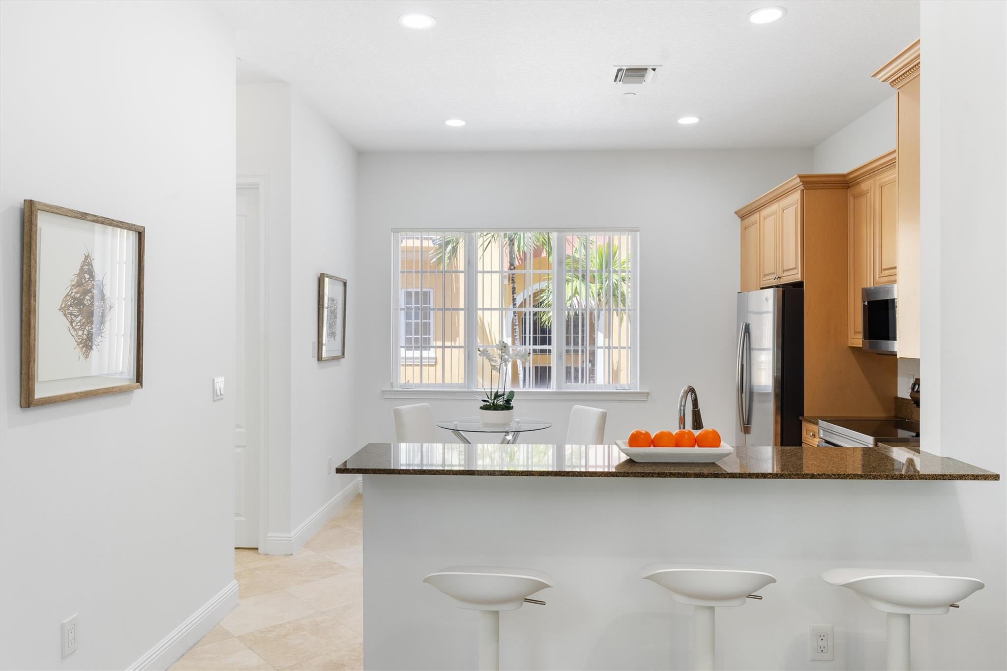504 S 7th St 203