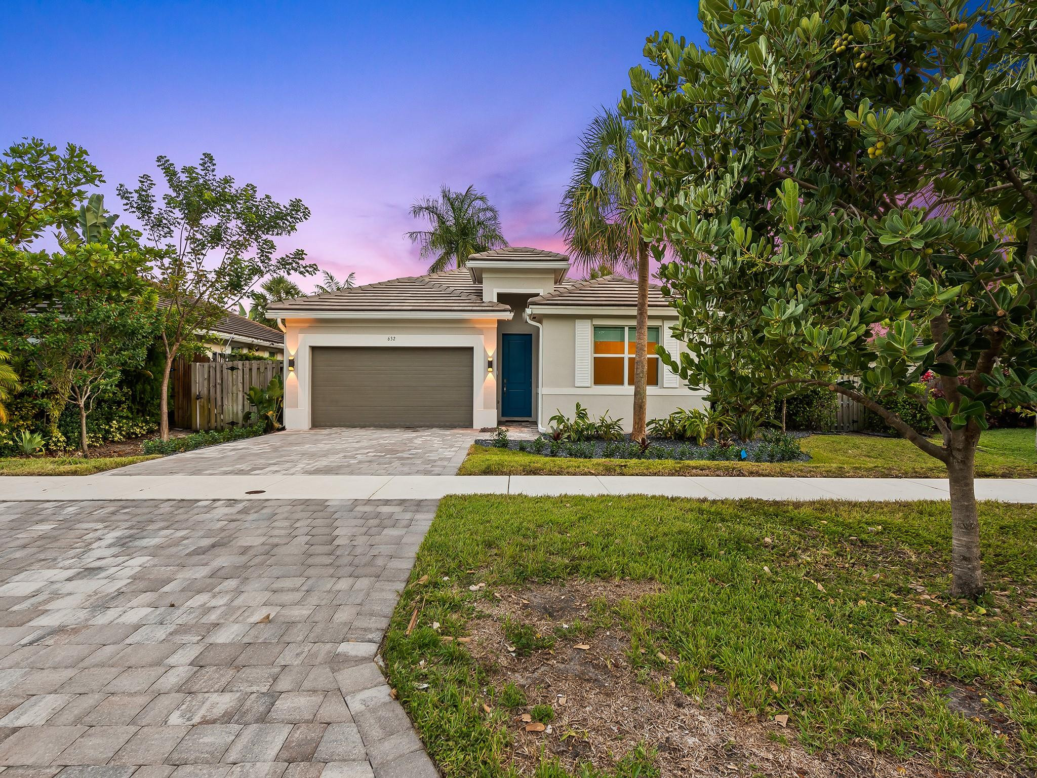 632 NW 29th Ct