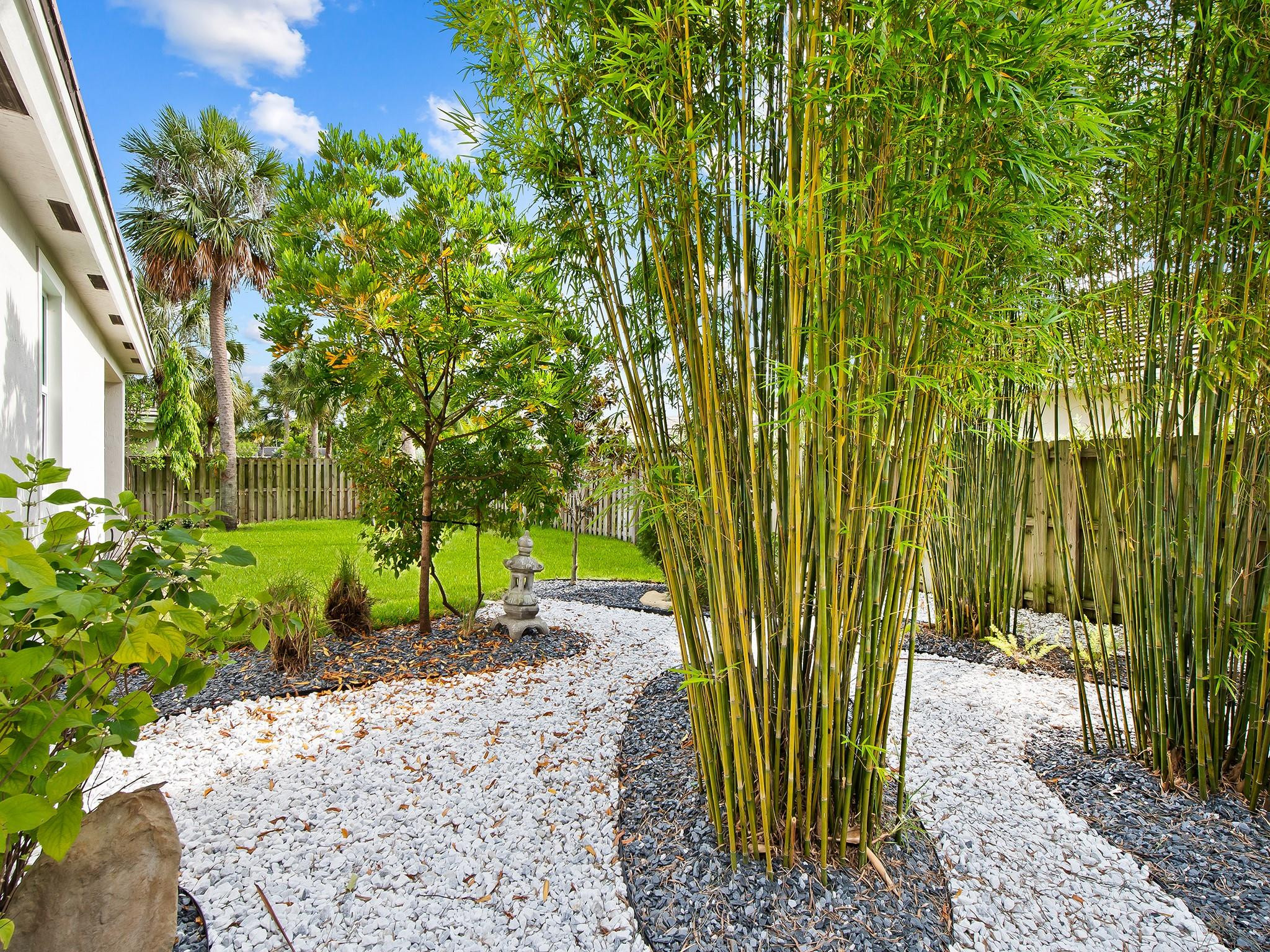 632 NW 29th Ct