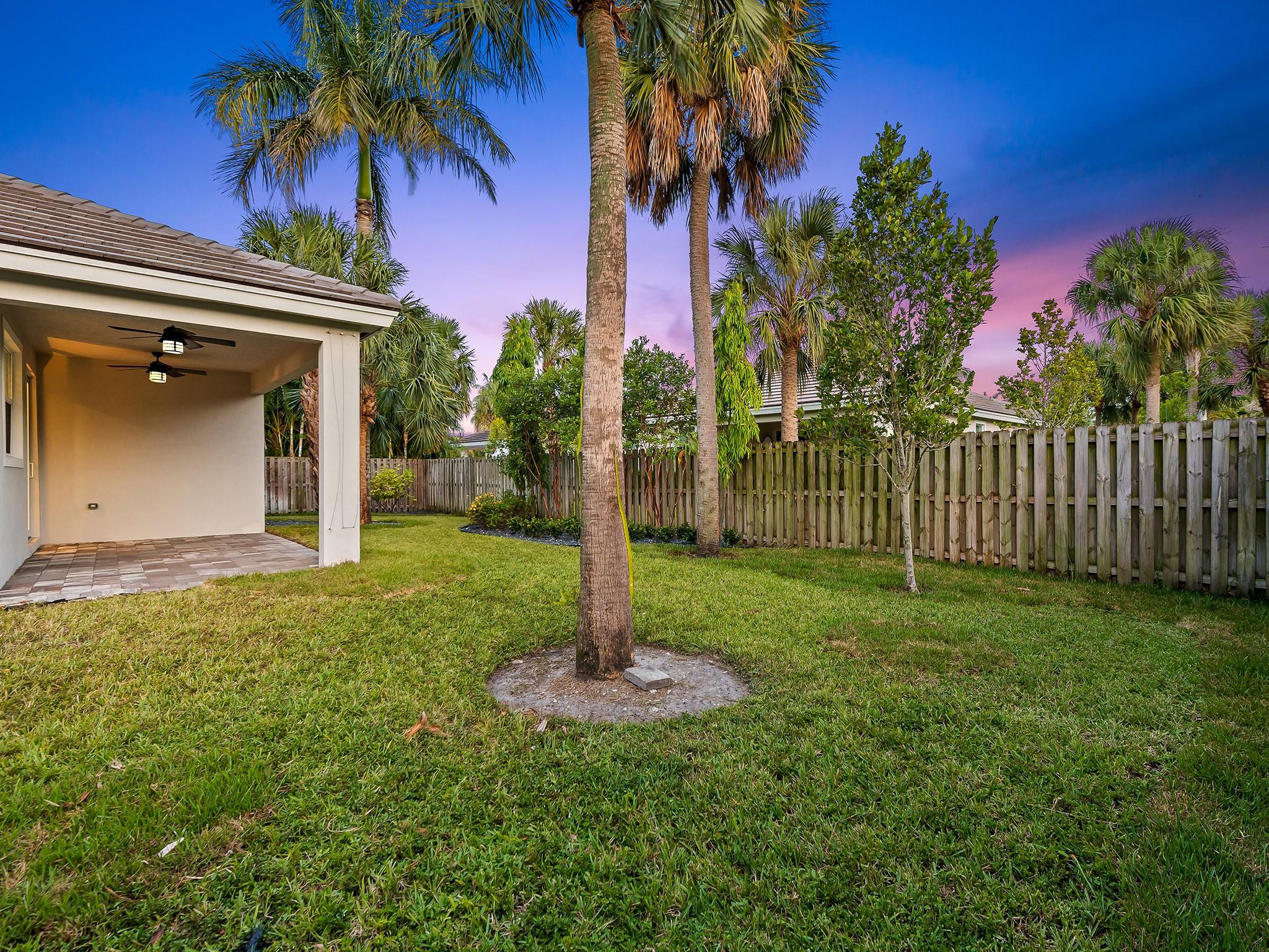 632 NW 29th Ct