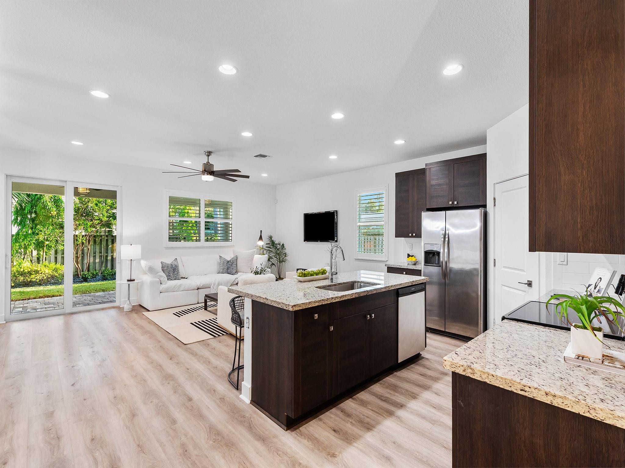 632 NW 29th Ct