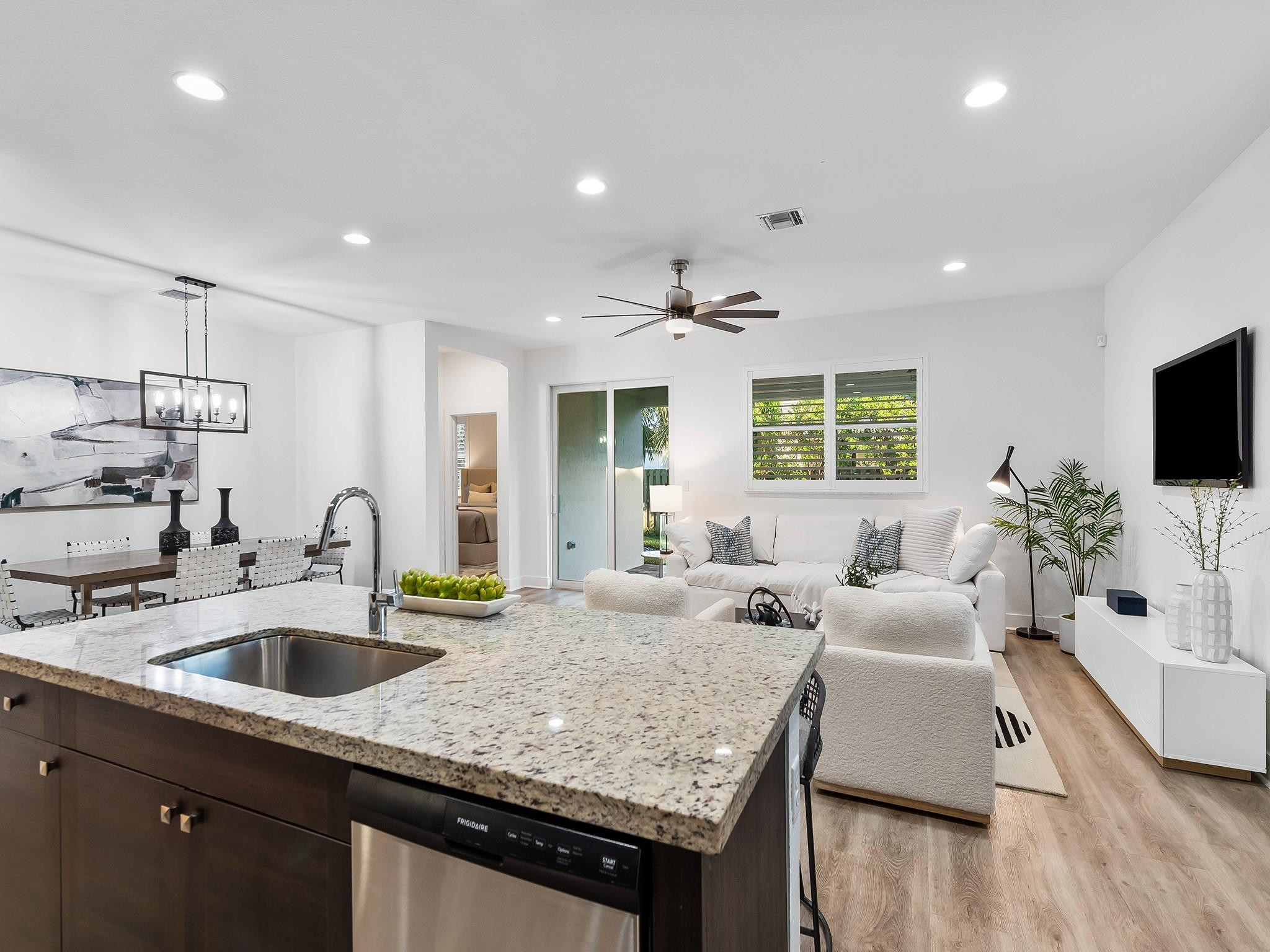 632 NW 29th Ct