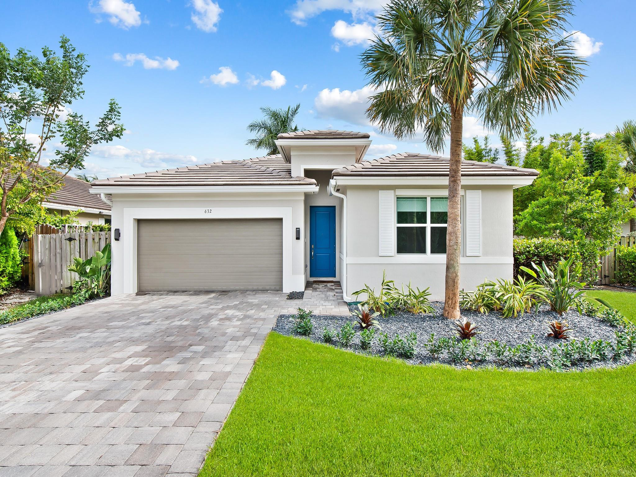 632 NW 29th Ct