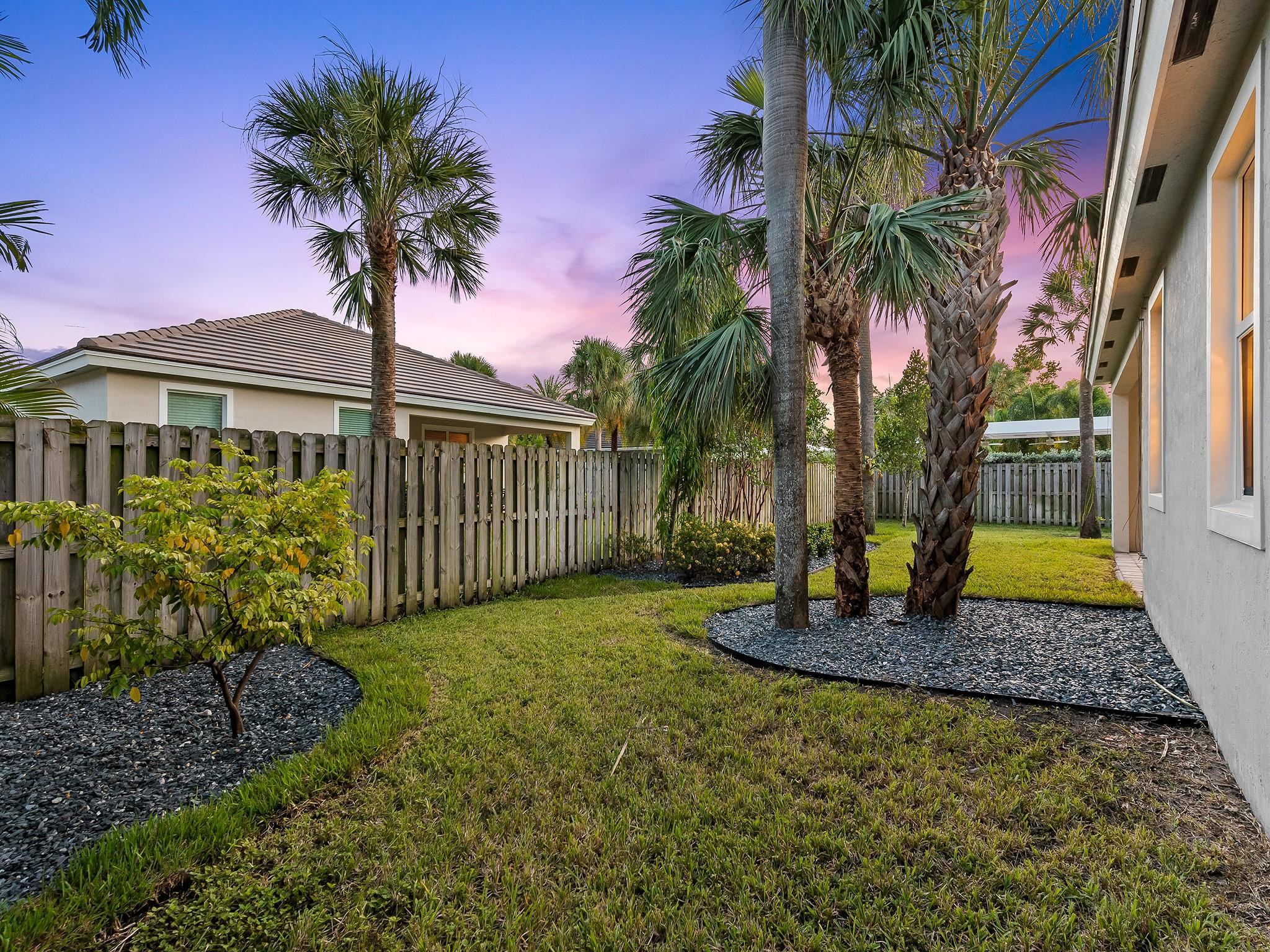 632 NW 29th Ct