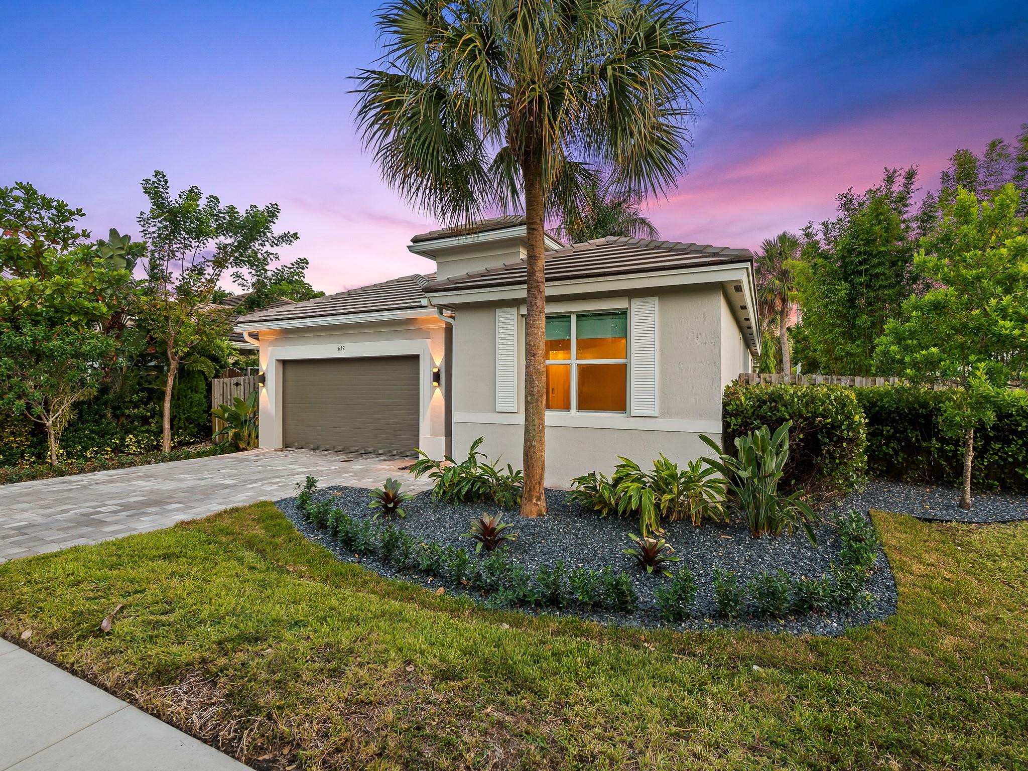 632 NW 29th Ct