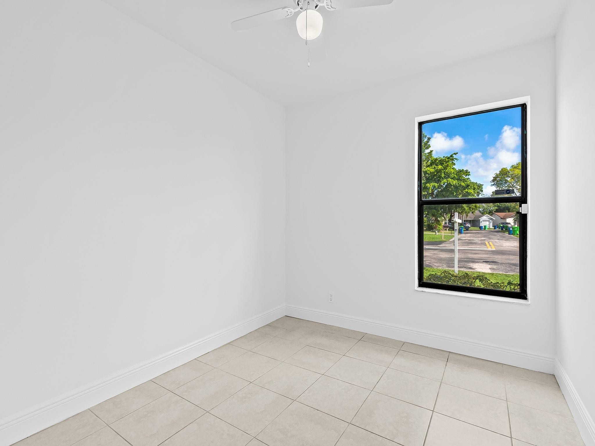 9444 NW 45TH ST
