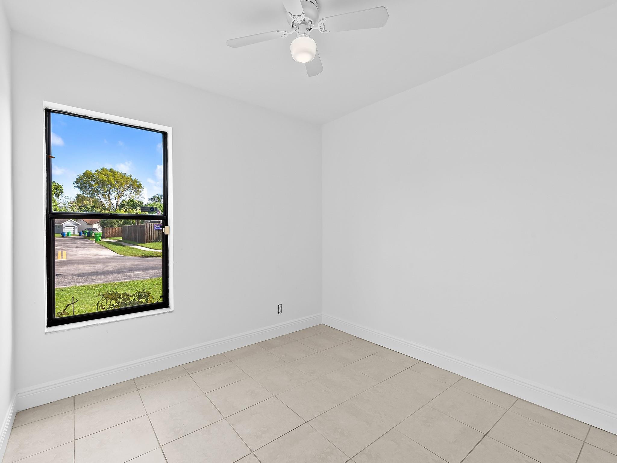 9444 NW 45TH ST