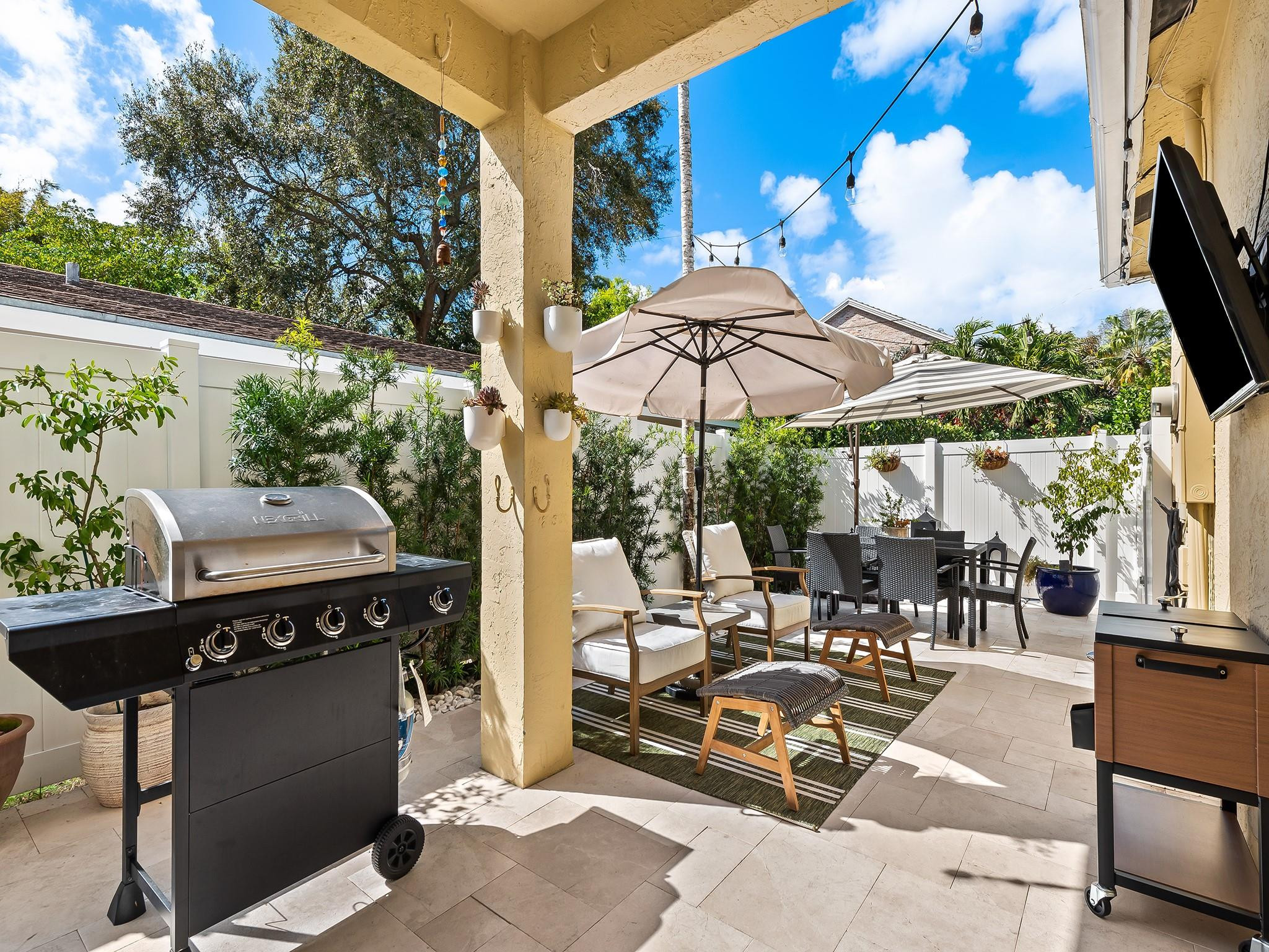 609 SW 5th Ave