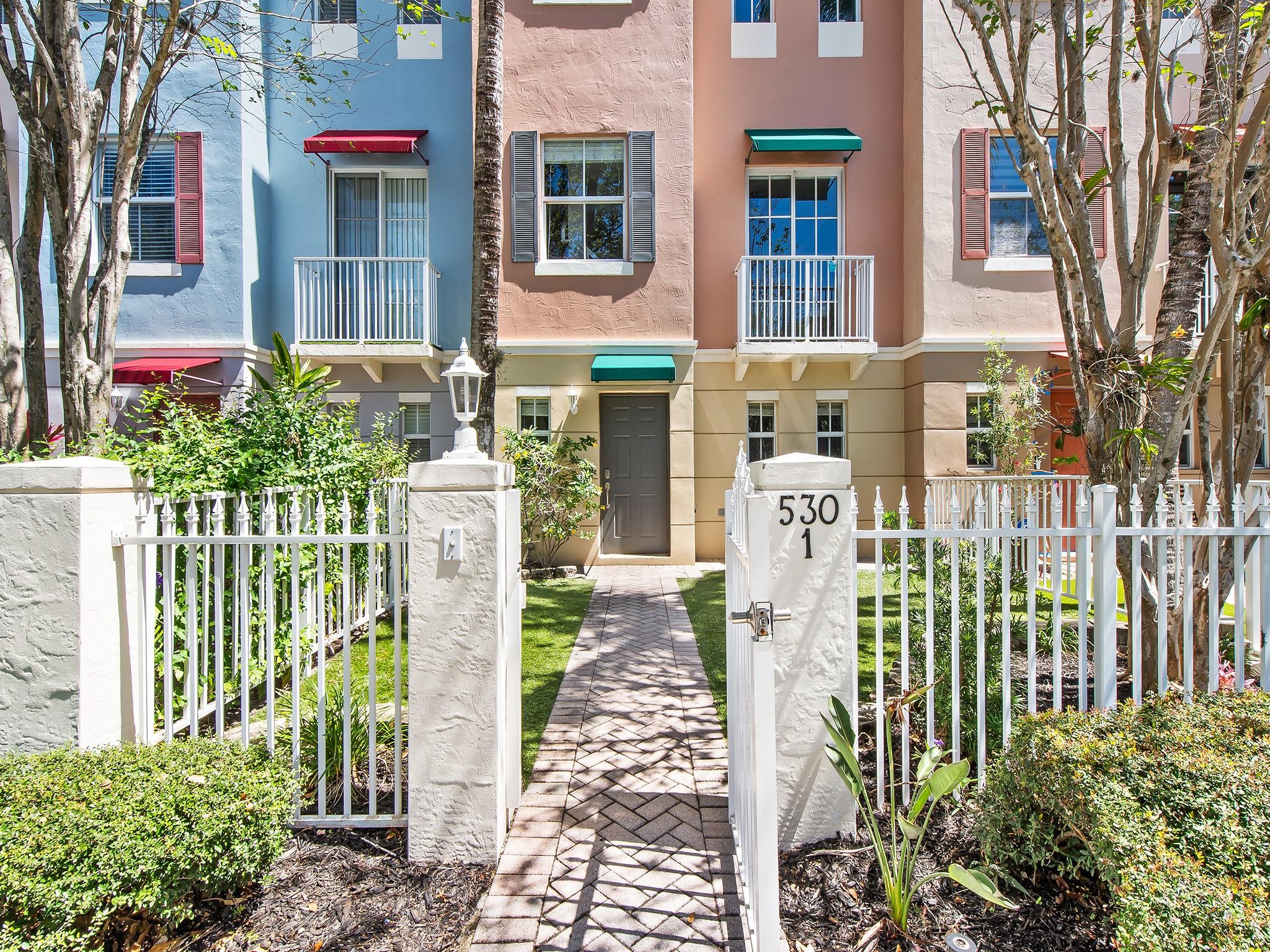 530 NE 7th Ave 1