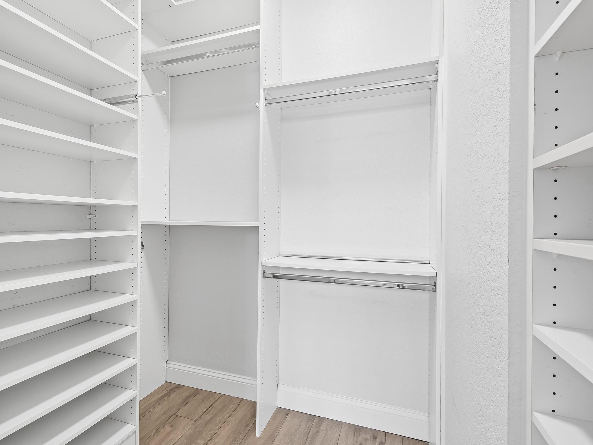 530 NE 7th Ave 1