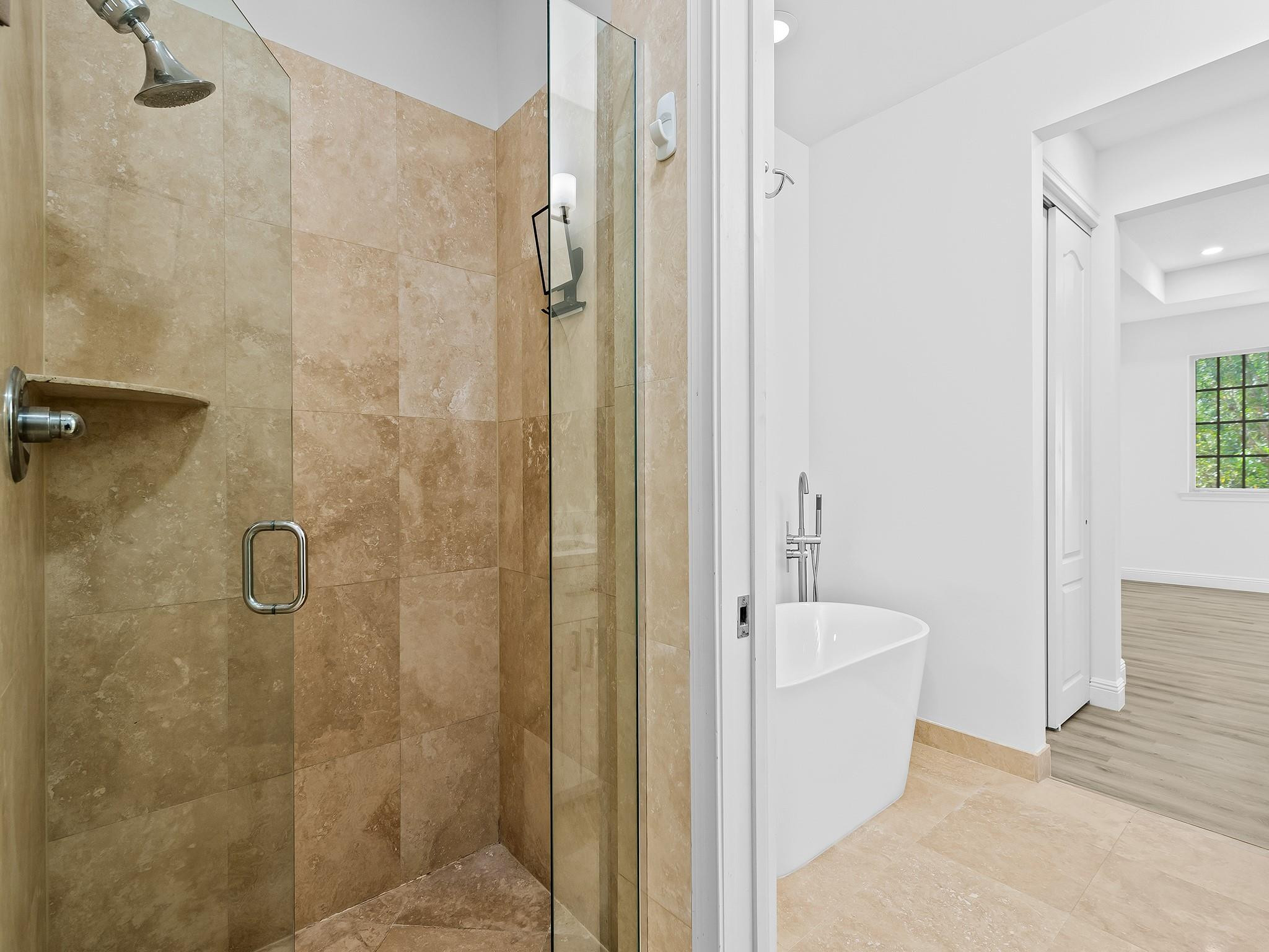 506 SE 7th St 301