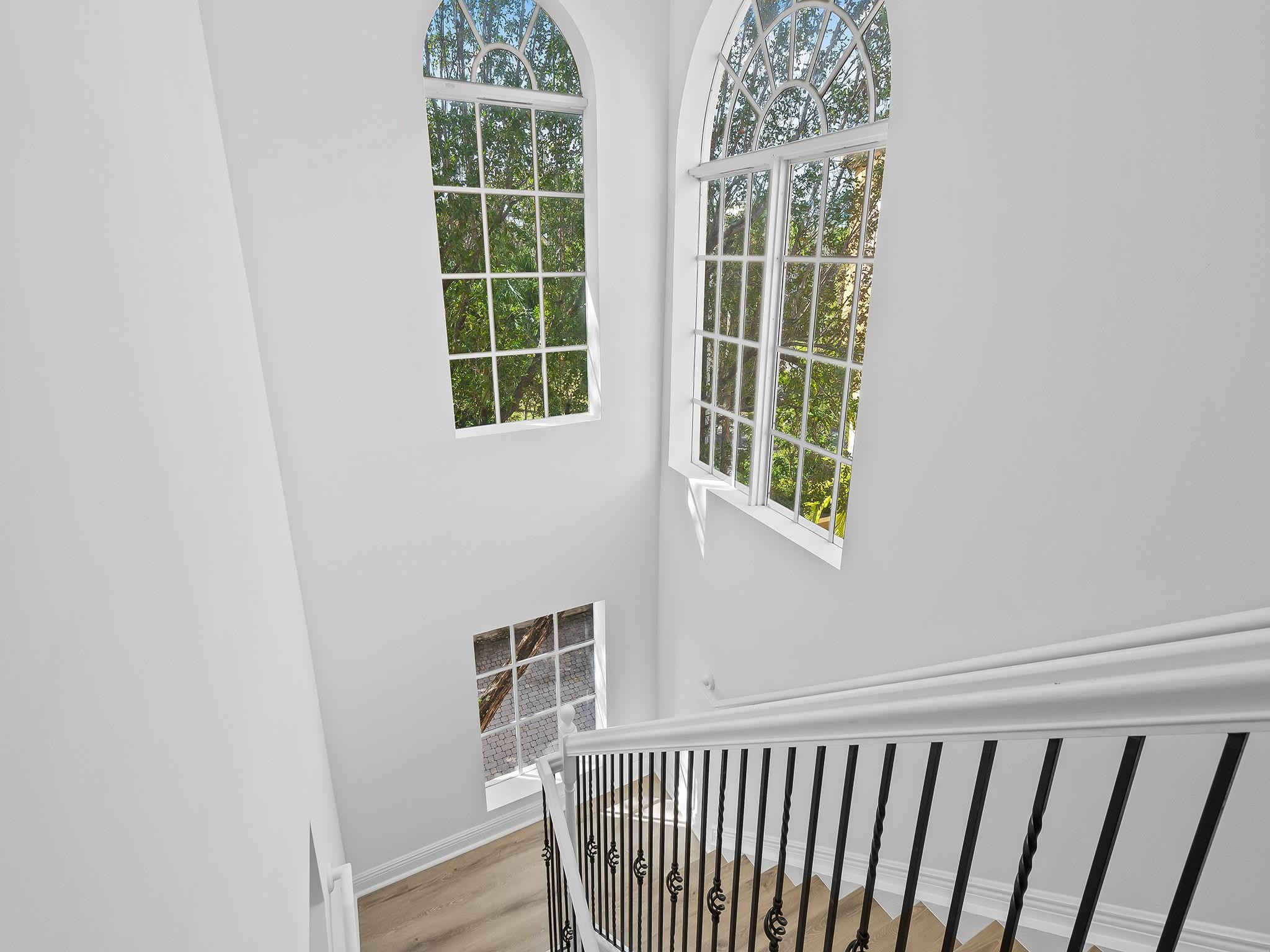 506 SE 7th St 301