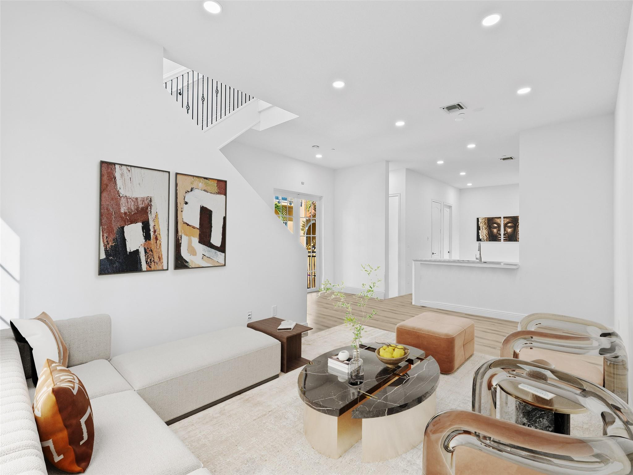 506 SE 7th St 301