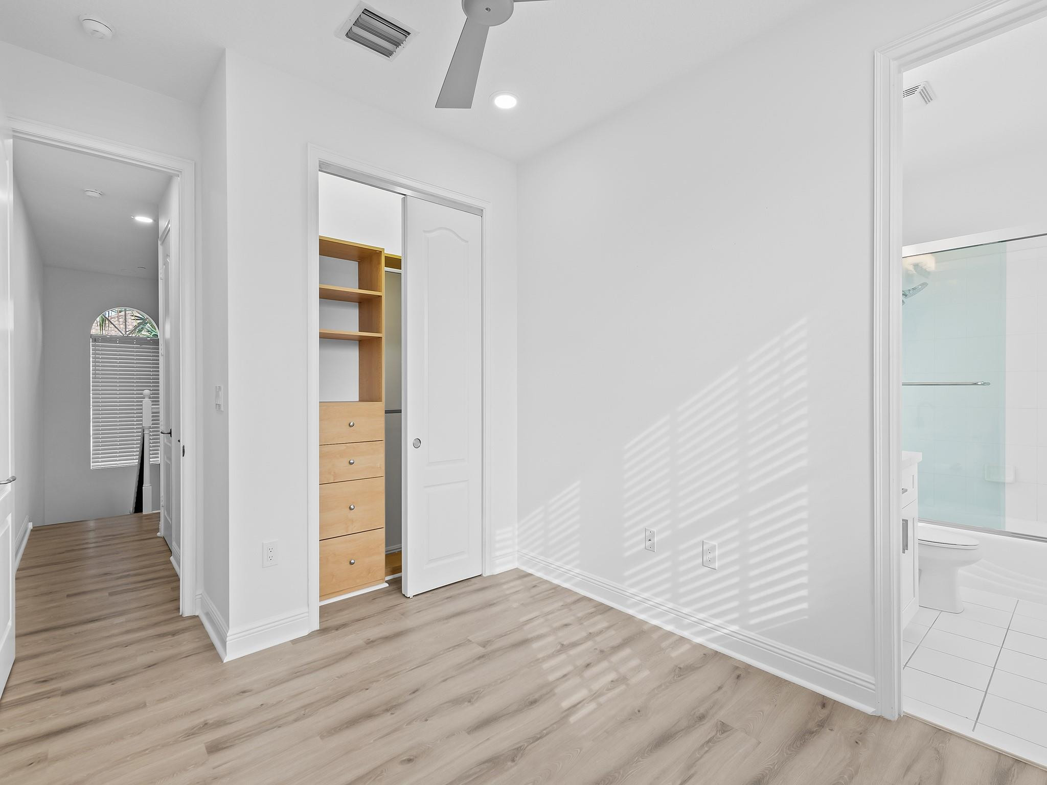 510 SE 7th St 403