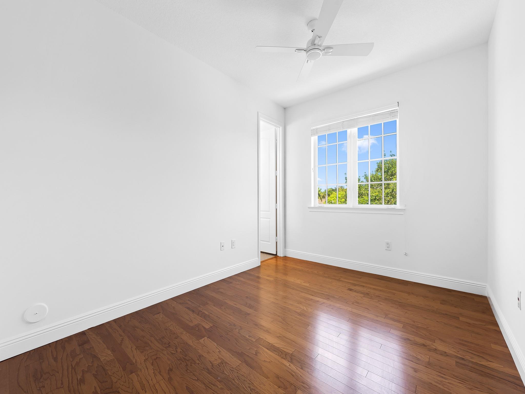 510 SE 7th St 401